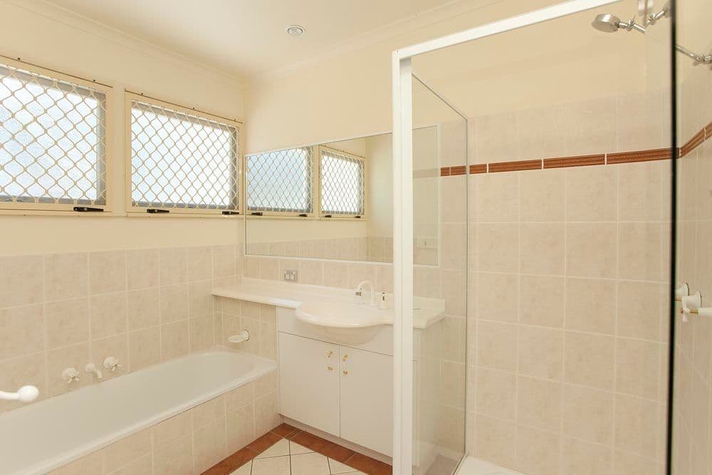 9 Kalimna Street, THE GAP QLD 4061, The Gap - Thumbnail 8