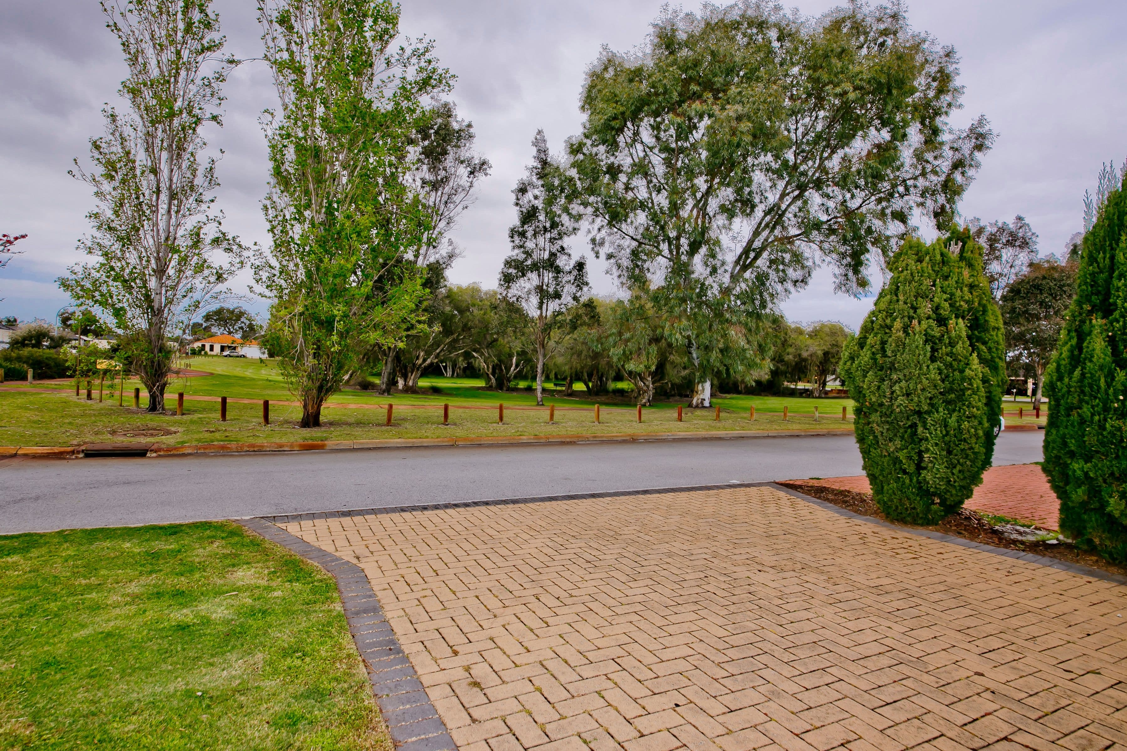 2 Bridgeman Drive, Bennett Springs WA 6063, Bennett Springs - Thumbnail 4