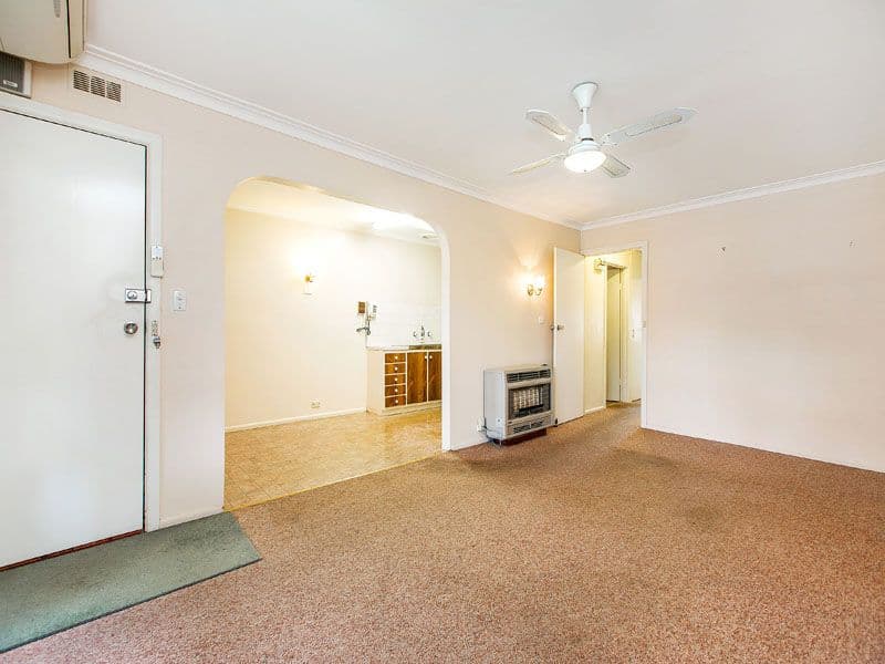 204 Charman Road (faces Higham Street), CHELTENHAM VIC 3192, Cheltenham - Thumbnail 2