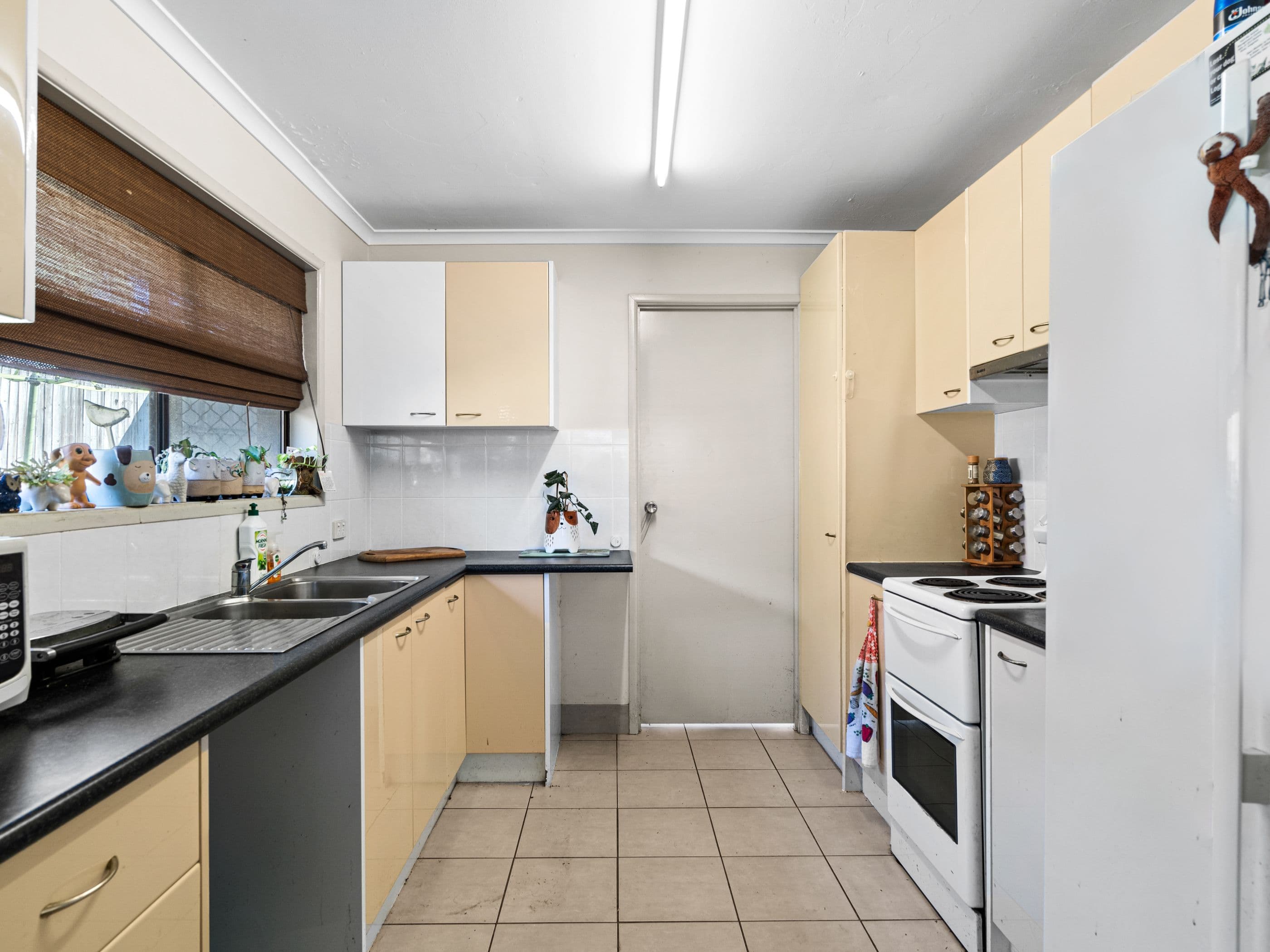 23 Edgeware Drive, Rochedale South QLD 4123, Rochedale South - Thumbnail 3