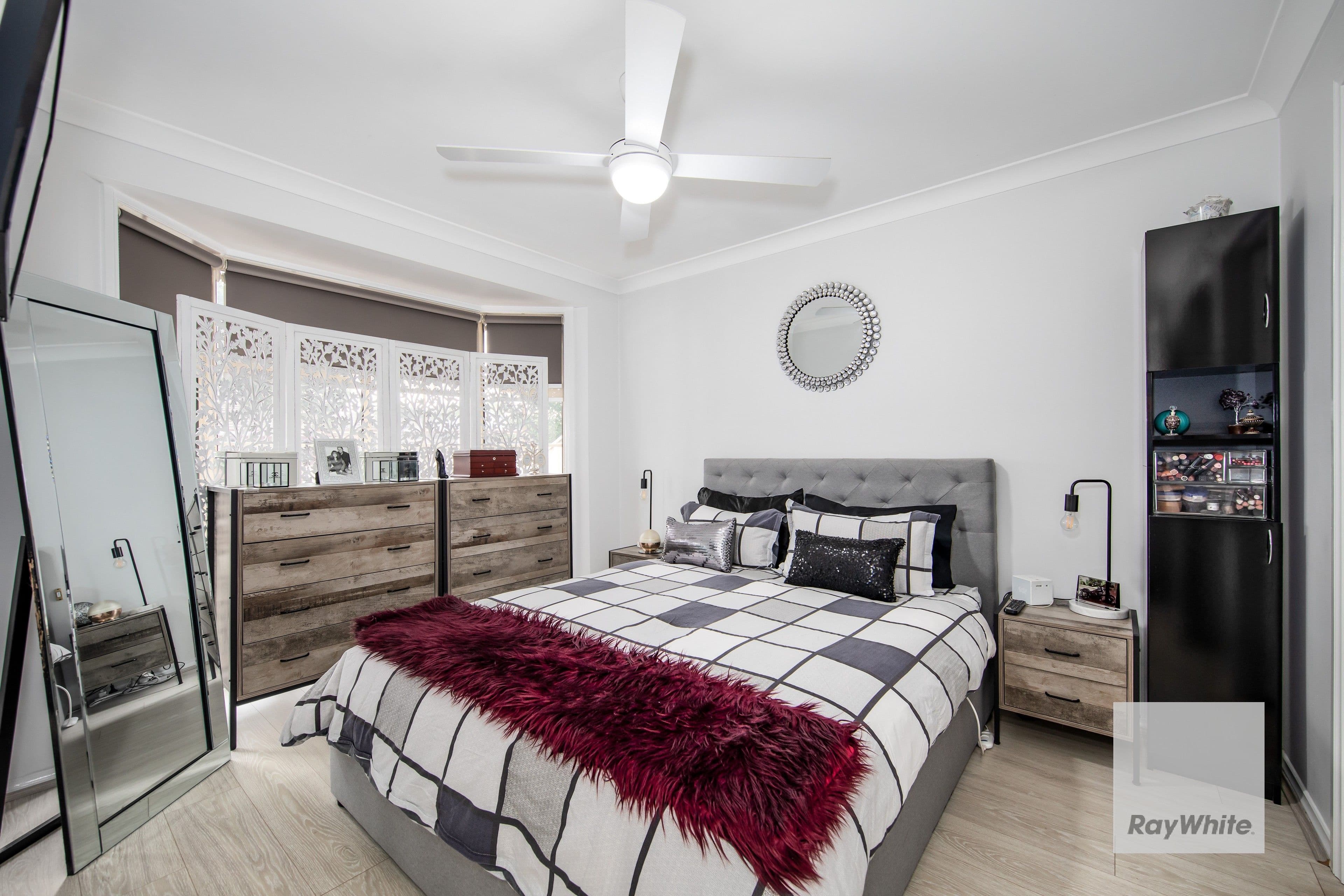 28 Sainsbury Avenue, Hillside VIC 3037, Hillside - Thumbnail 5