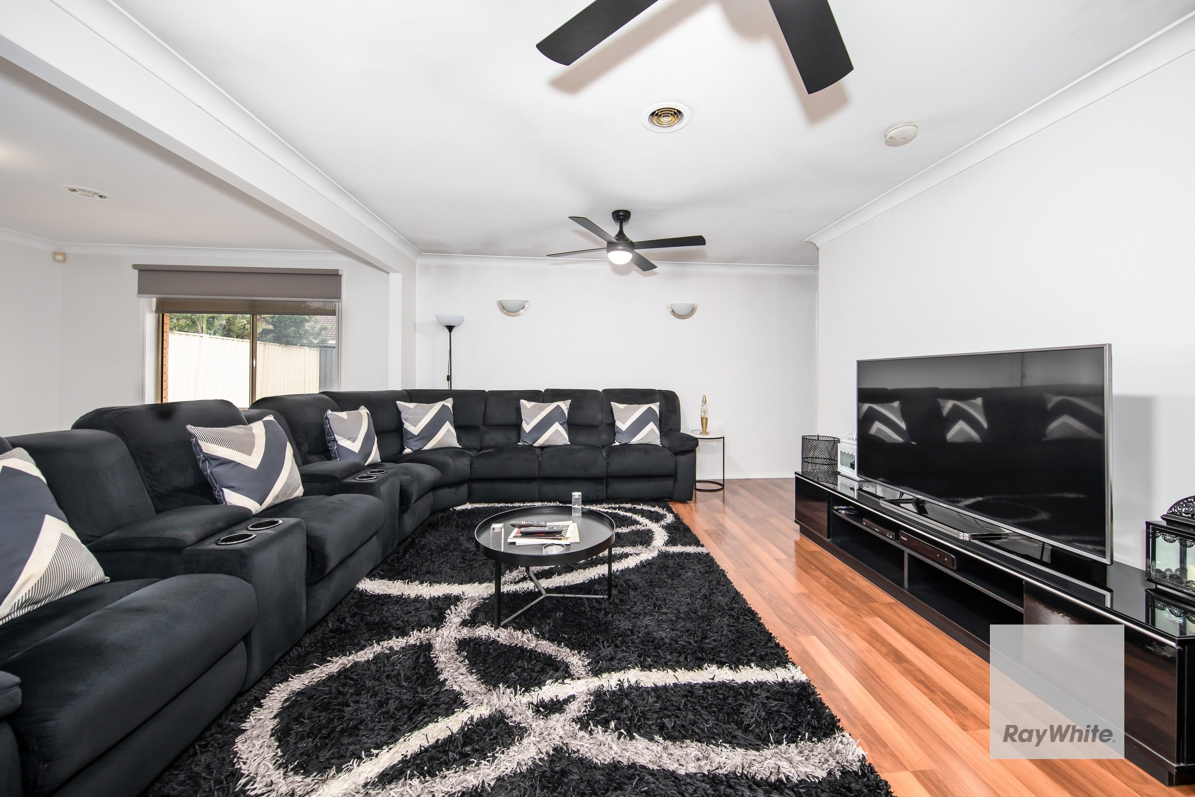 28 Sainsbury Avenue, Hillside VIC 3037, Hillside - Thumbnail 7