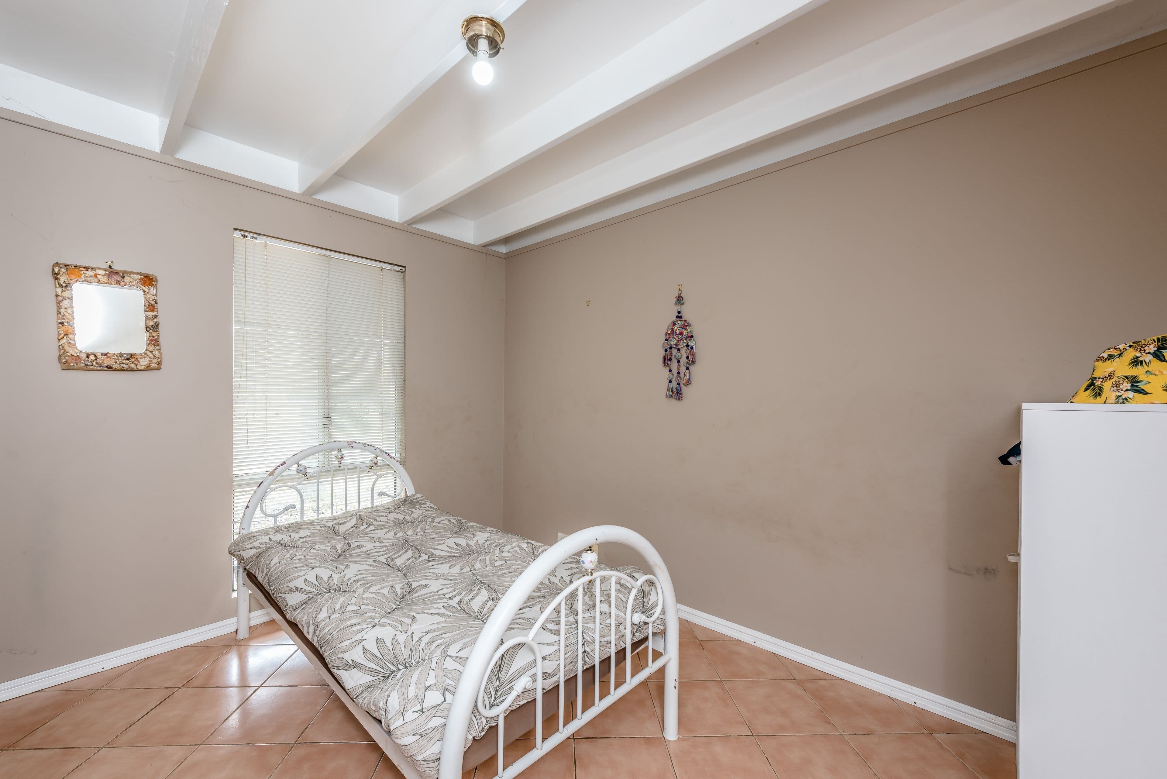 2 Leicester Close, Deepdale WA 6532, Deepdale - Thumbnail 7