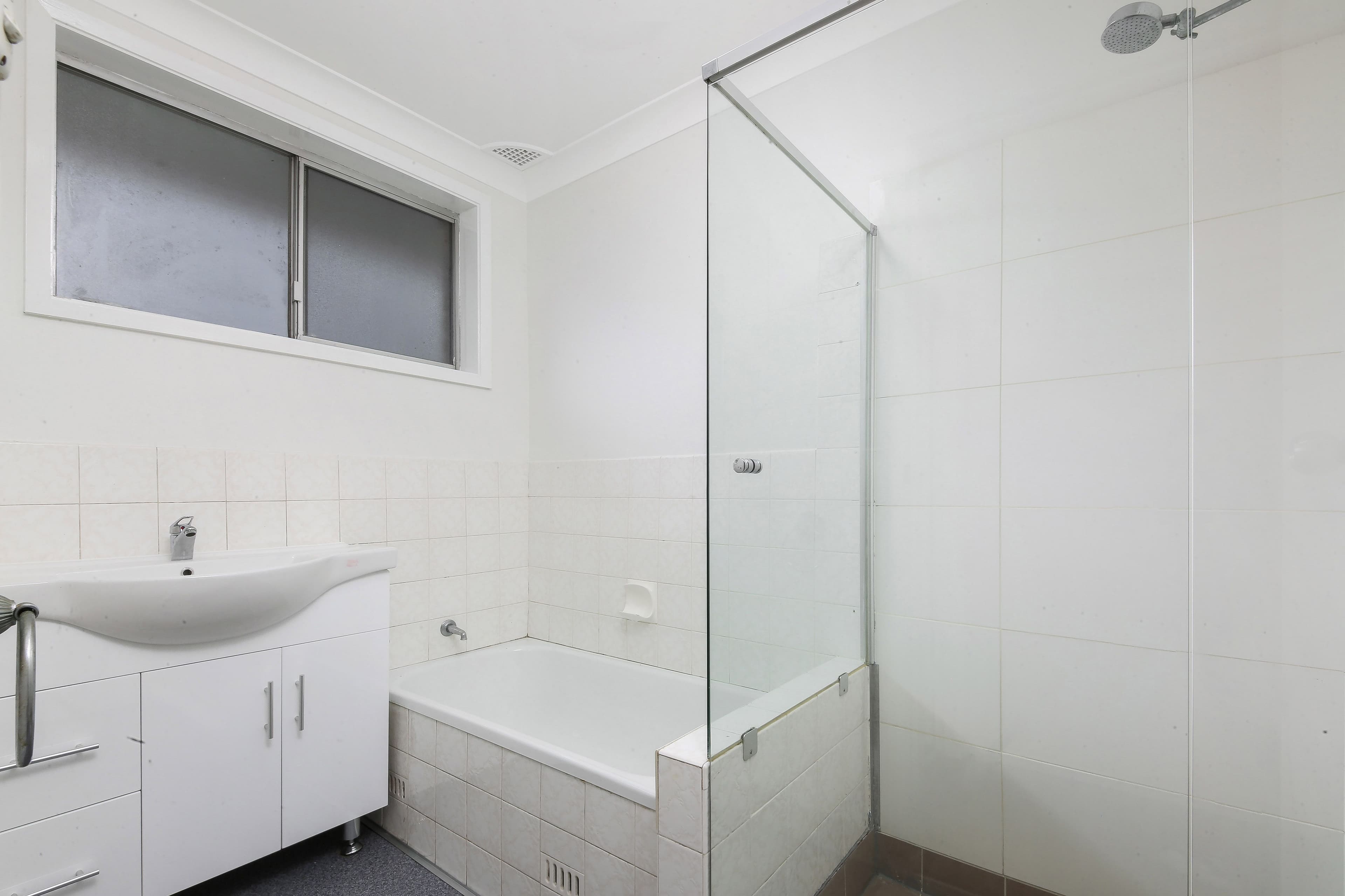 45 Flinders Road, Georges Hall NSW 2198, Georges Hall - Thumbnail 8
