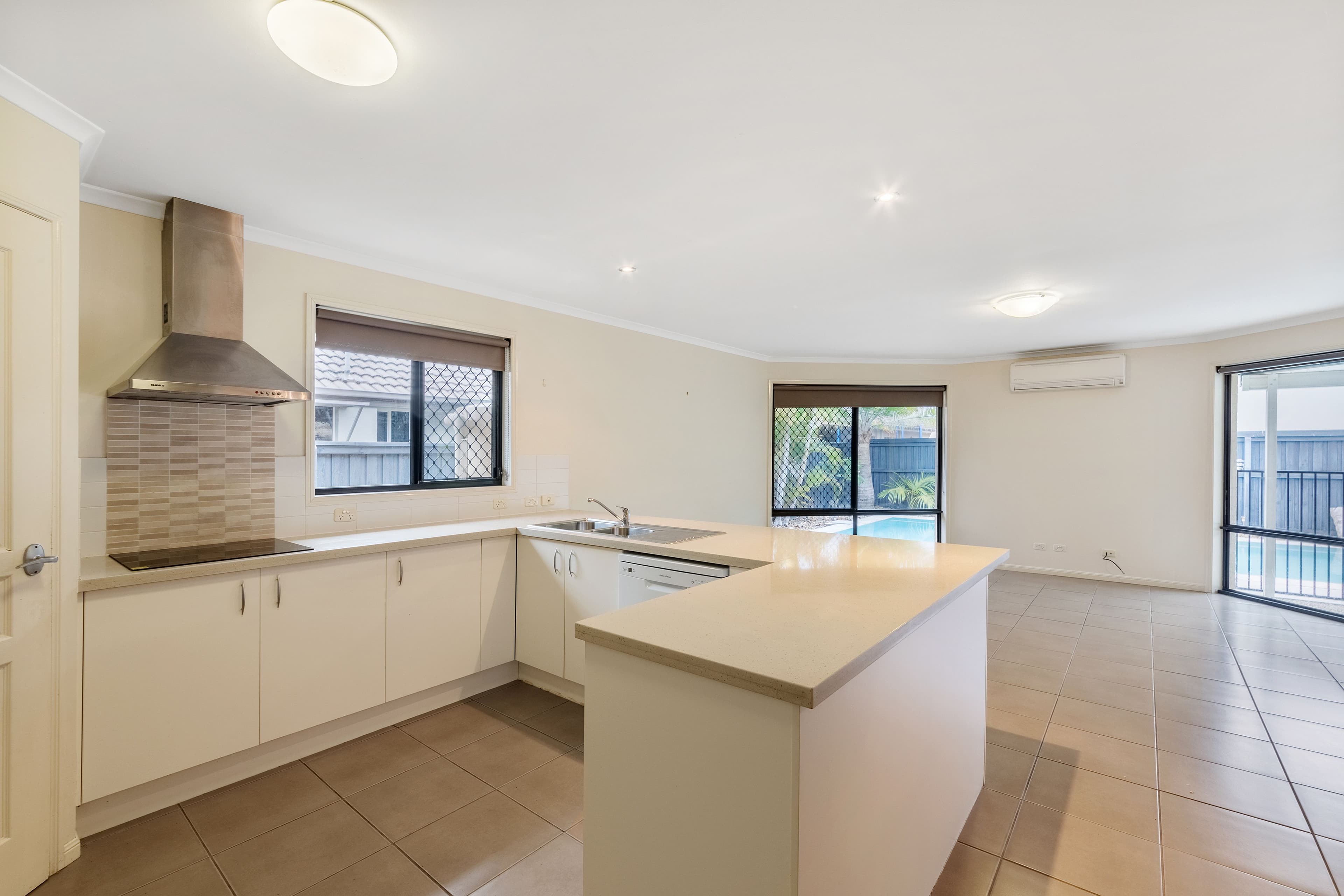 10 Cedarfield Crescent, Sippy Downs QLD 4556, Sippy Downs - Thumbnail 7