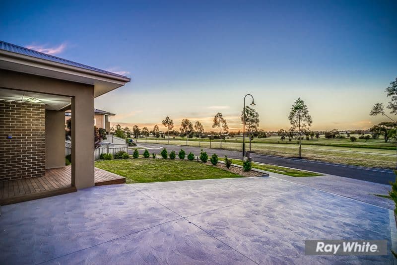 31 Rockpool Road, Truganina VIC 3029, Truganina - Thumbnail 4