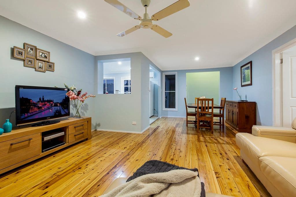 109 Lowanna Avenue, Forresters Beach - Thumbnail 3