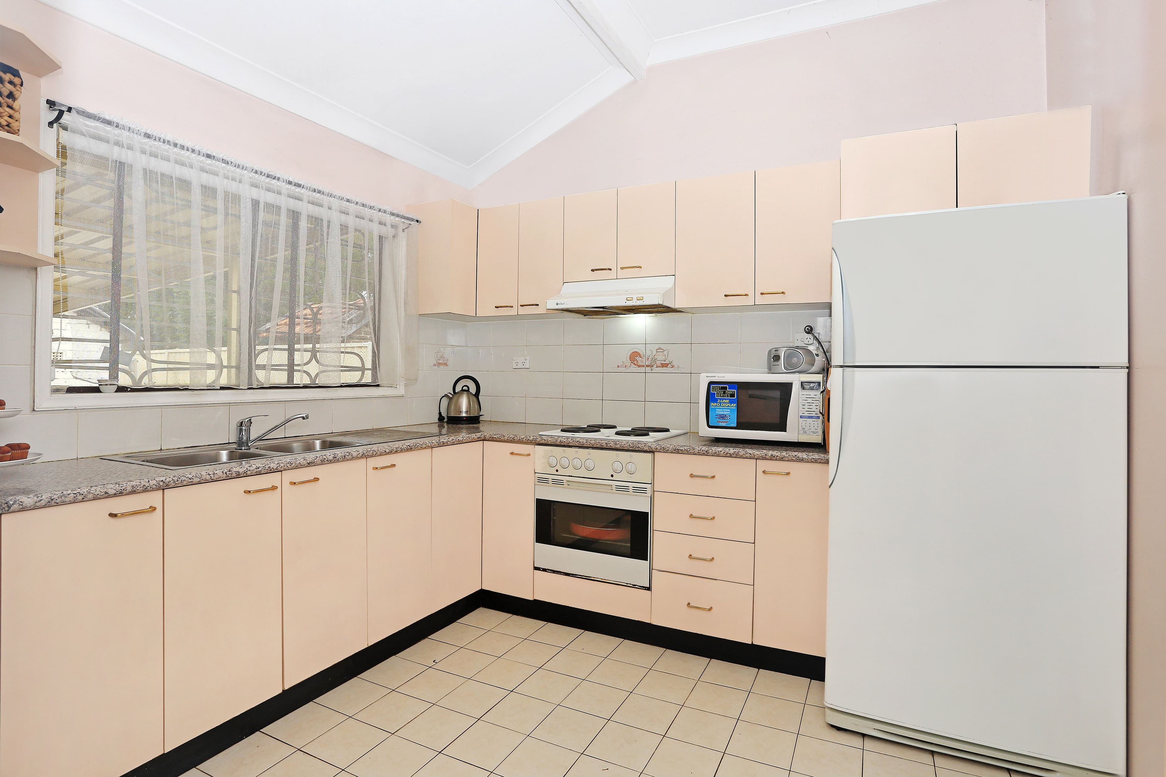 43 ARTHUR Street, Punchbowl NSW 2196, Punchbowl - Thumbnail 8
