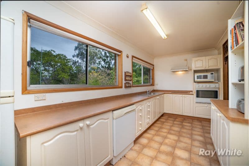 94 Mulligan Drive, Waterview Heights - Thumbnail 2