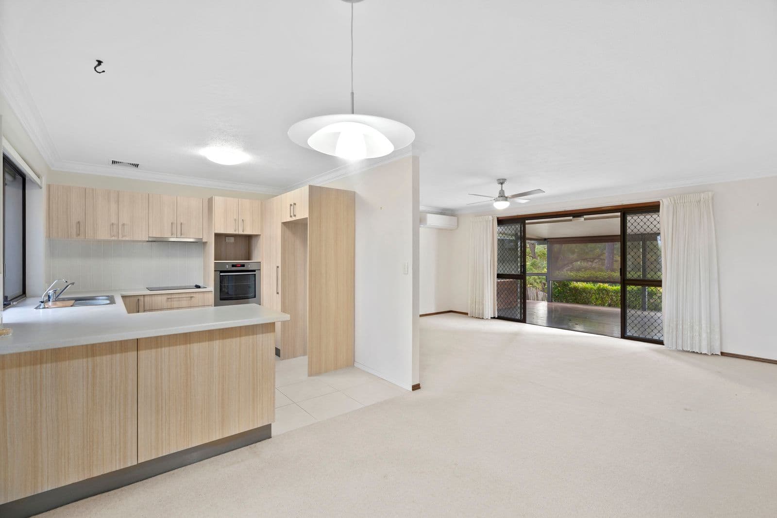 3 Capel Court, Elanora QLD 4221, Elanora - Thumbnail 5