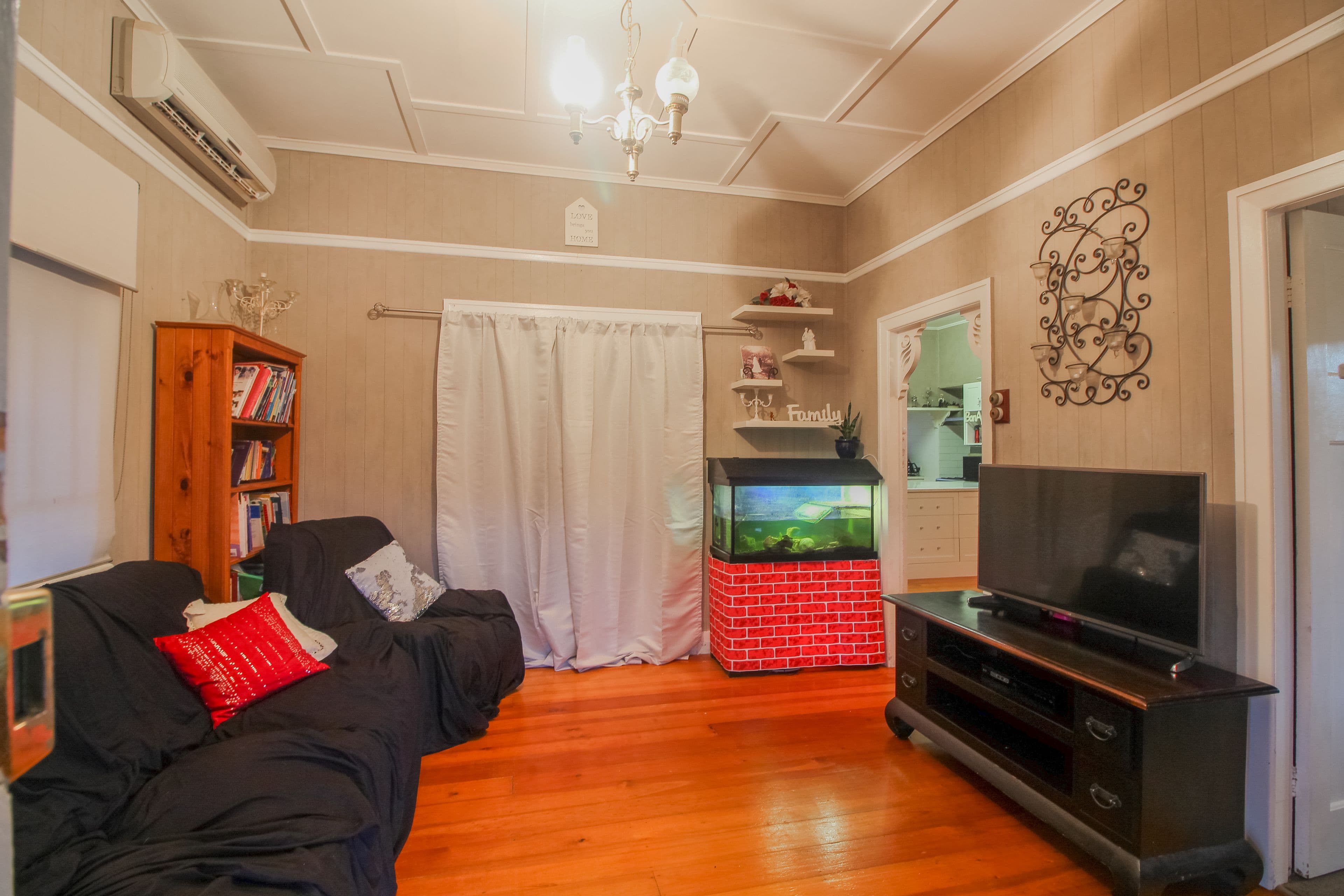 40 Mary Street, Blackstone QLD 4304, Blackstone - Thumbnail 2