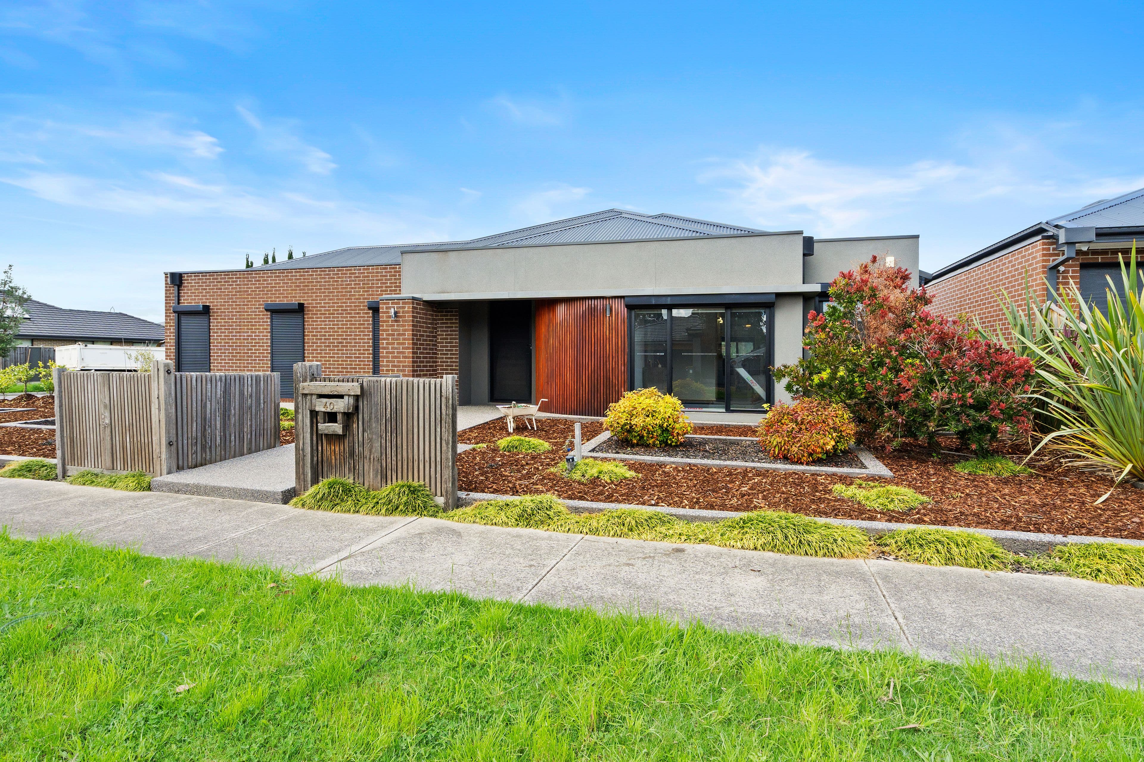 40 Gyrfalcon Way, Doreen VIC 3754, Doreen - Thumbnail 2