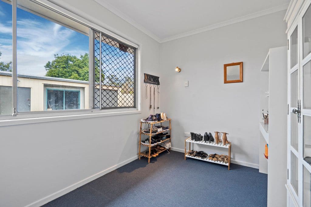 20 Roebuck Avenue, Eagleby QLD 4207, Eagleby - Thumbnail 6