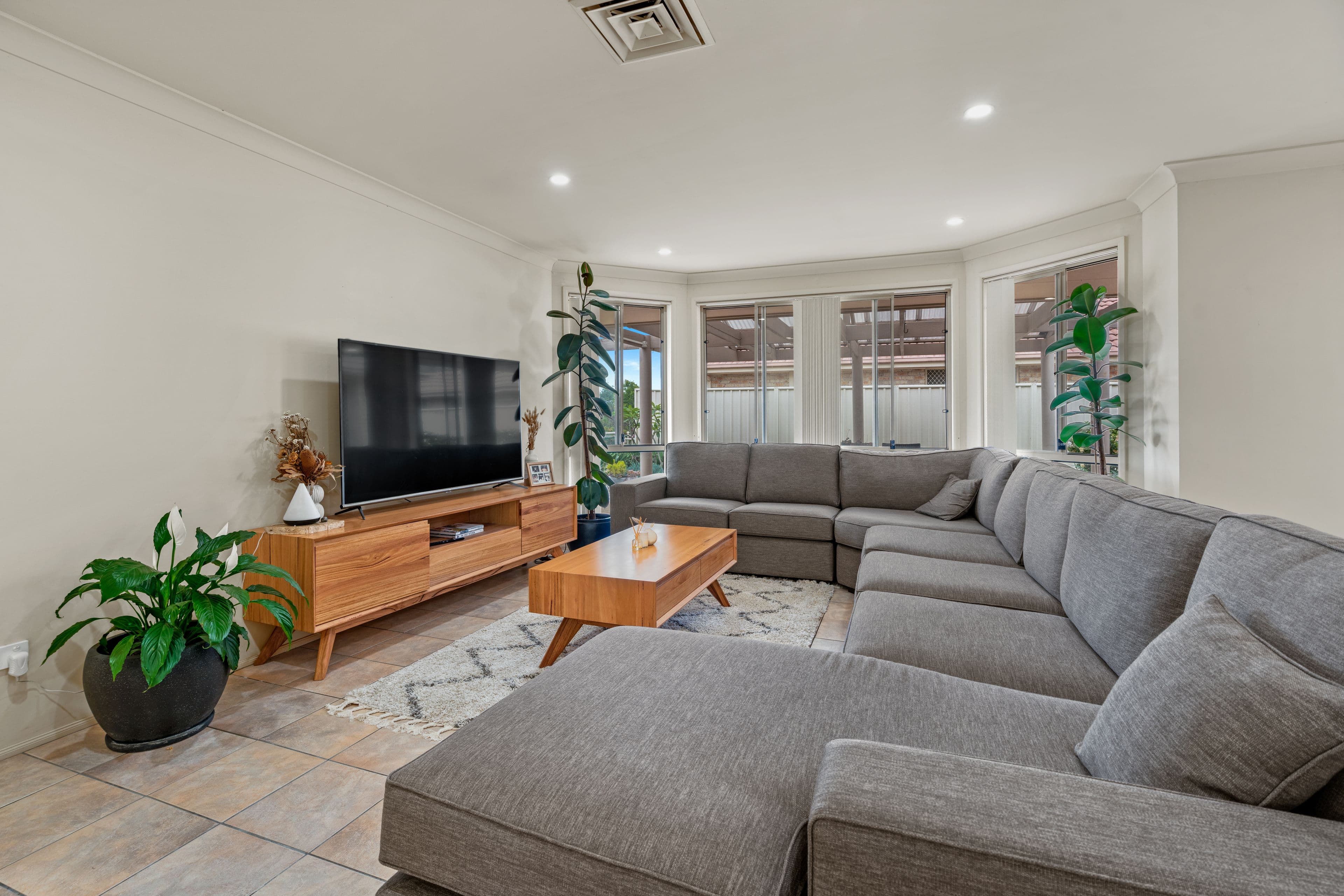 75 Sheraton Circuit, Bomaderry NSW 2541, Bomaderry - Thumbnail 6