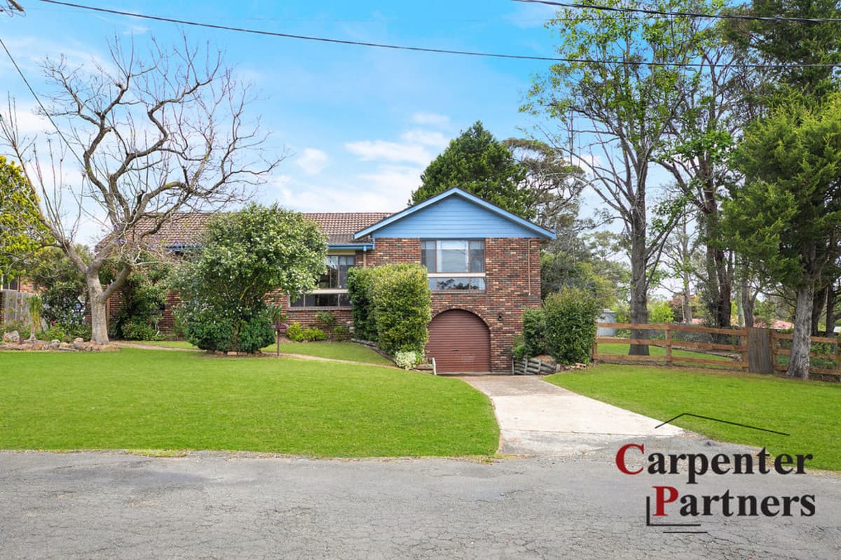 22 Albert Avenue, THIRLMERE, Thirlmere - Thumbnail 3