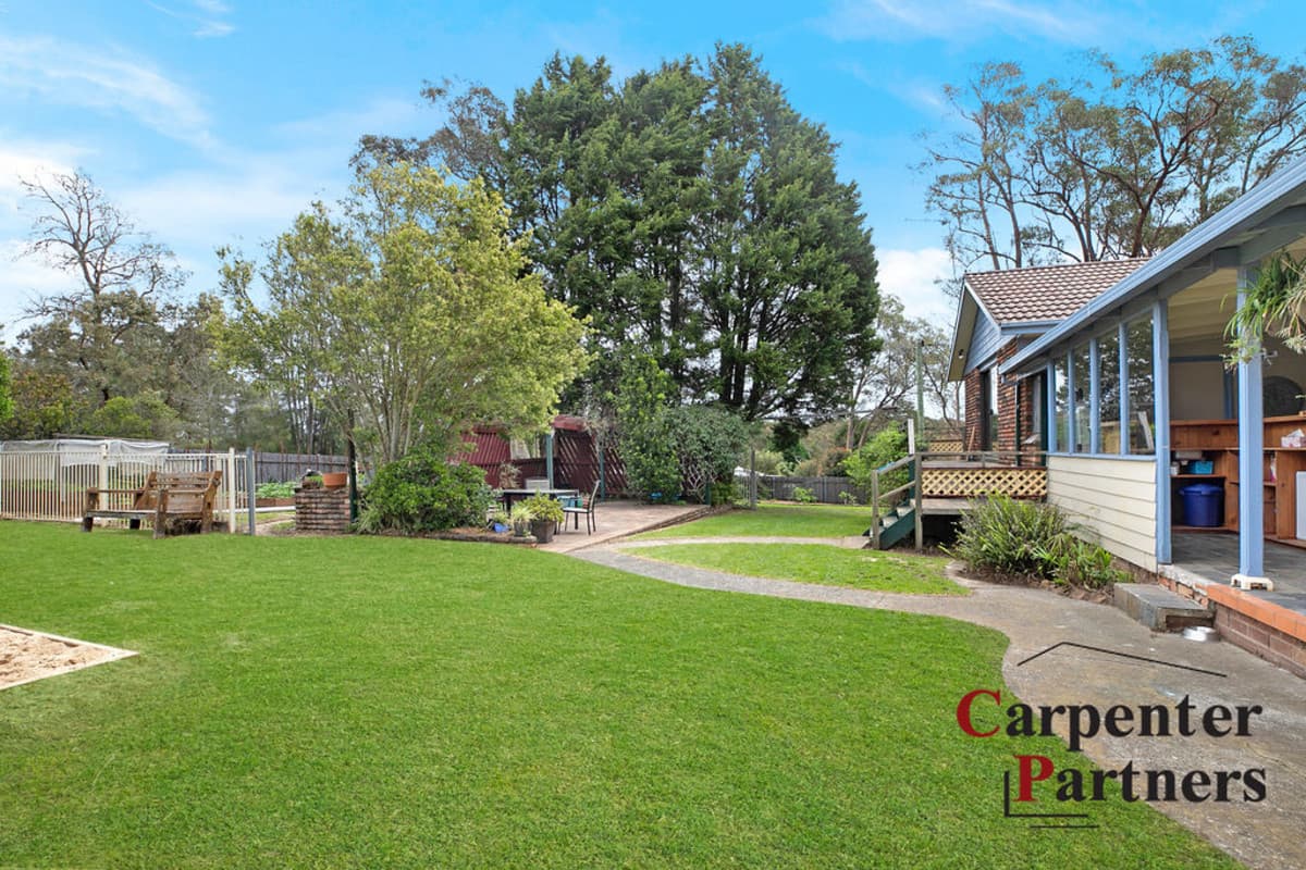22 Albert Avenue, THIRLMERE, Thirlmere - Thumbnail 4