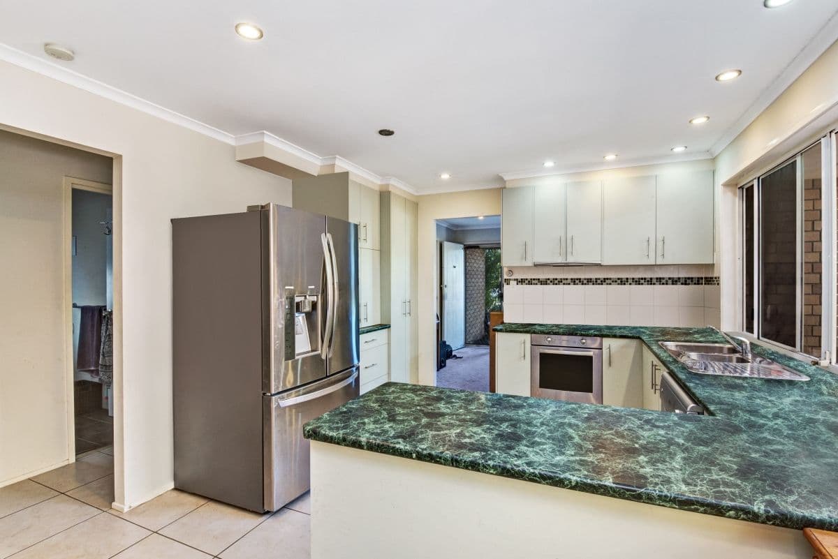 4 St George Court, Deception Bay QLD 4508, Deception Bay - Image 1