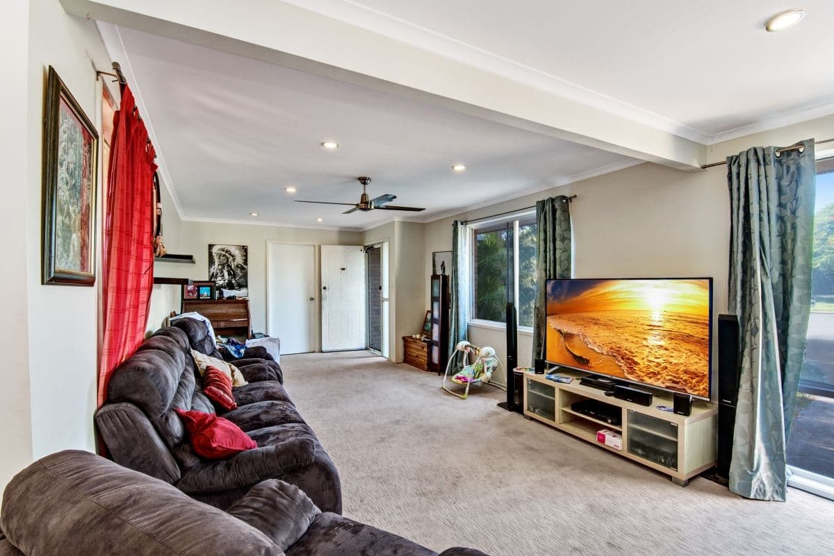 4 St George Court, Deception Bay QLD 4508, Deception Bay - Thumbnail 2