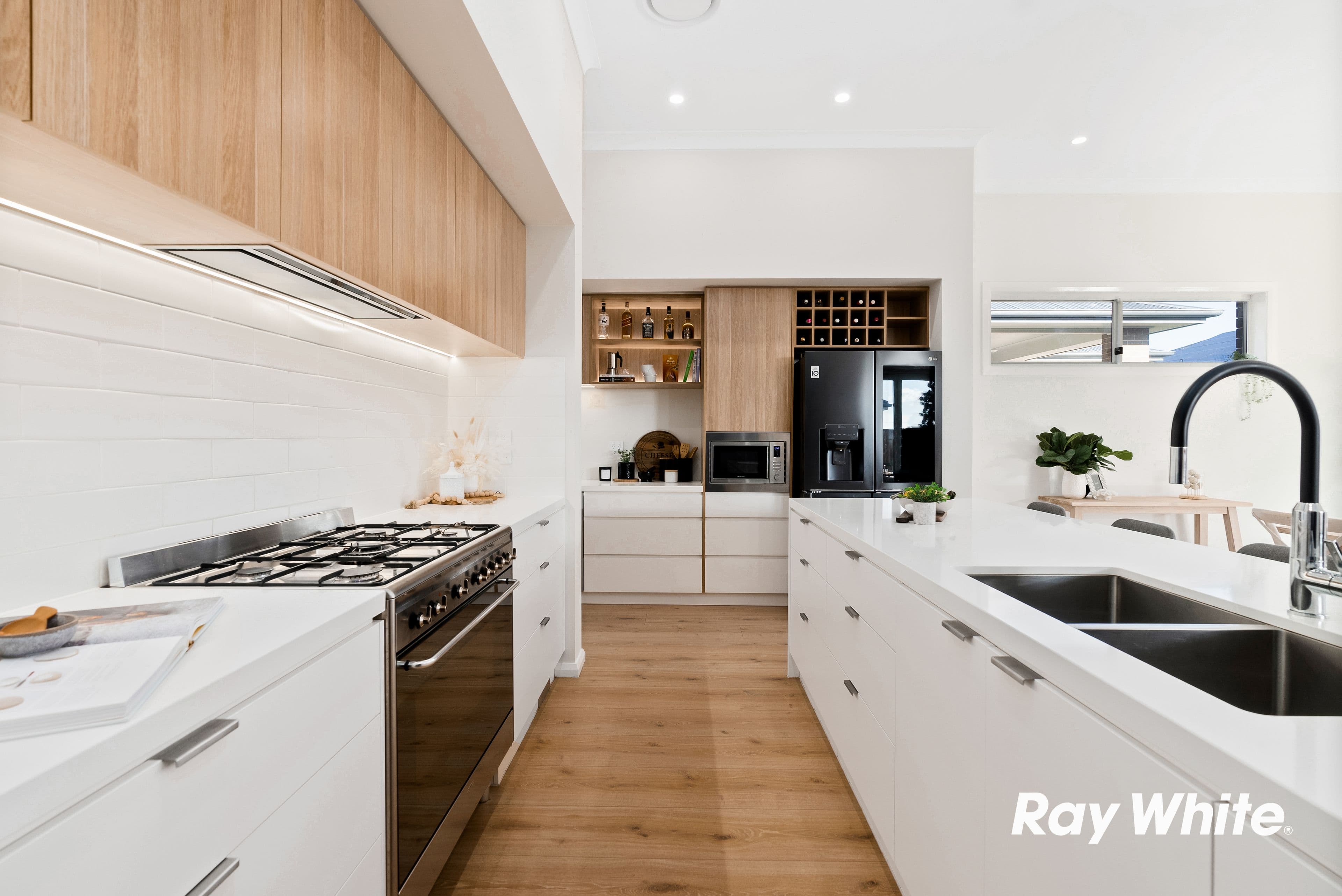 52 Andromeda Parkway, Box Hill NSW 2765, Box Hill - Thumbnail 5