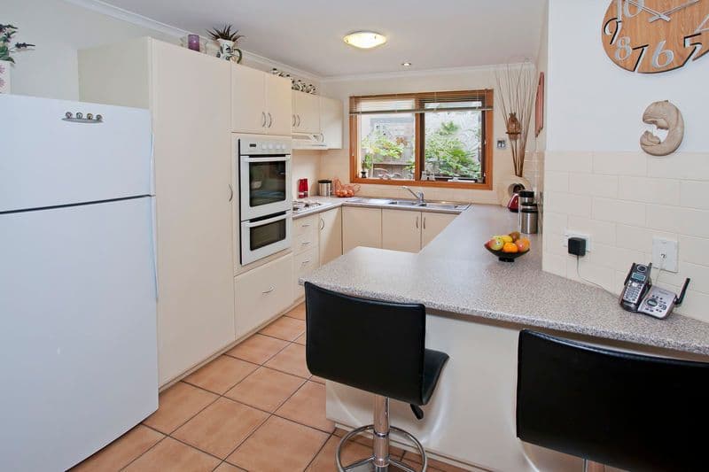 20 Meadowvale Drive, GROVEDALE VIC 3216, Grovedale - Thumbnail 6