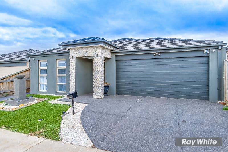 60 EMPEROR Parade, Tarneit VIC 3029, Tarneit - Thumbnail 2