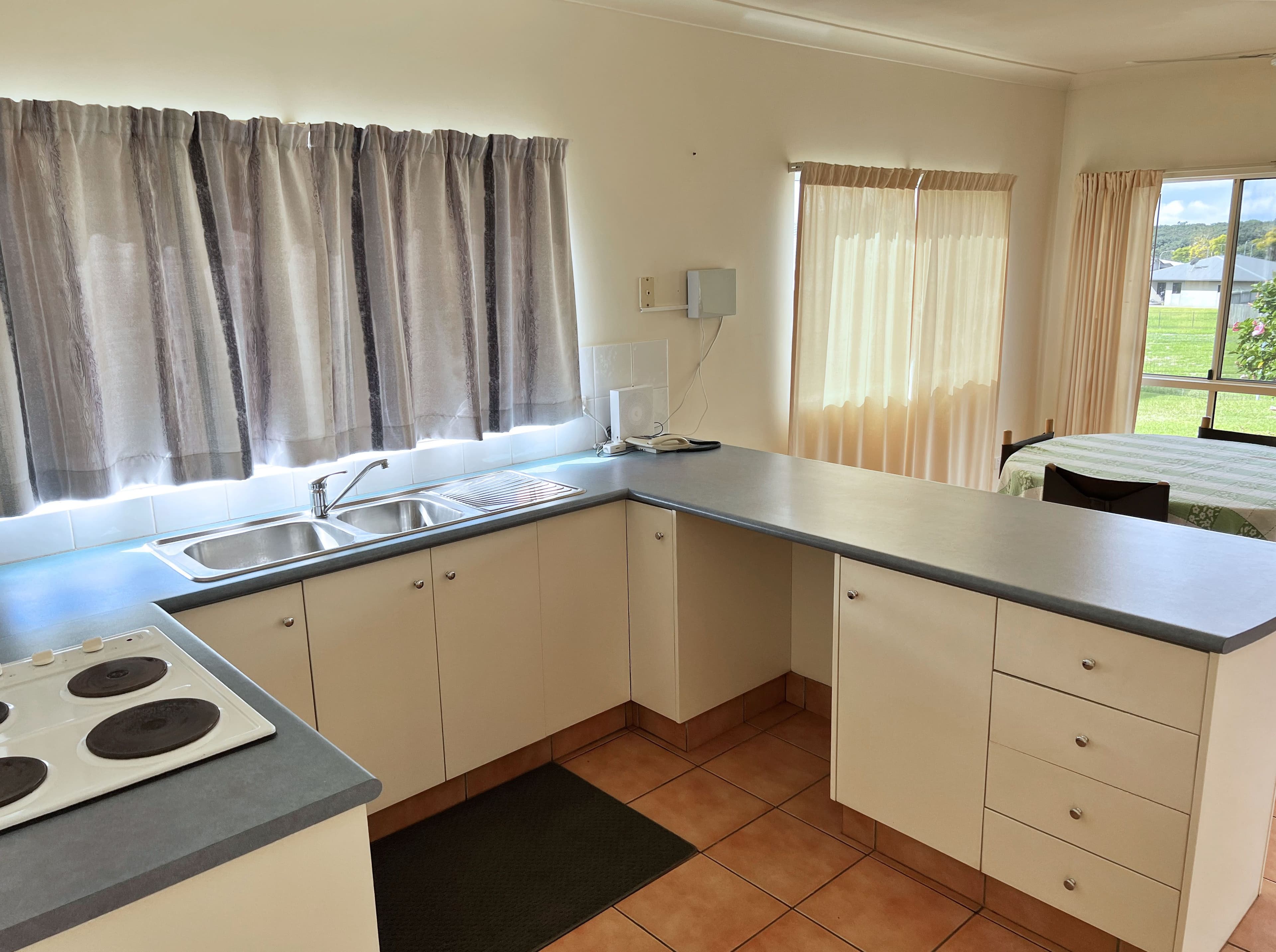 15 Anthony Drive, Atherton QLD 4883, Atherton - Thumbnail 5