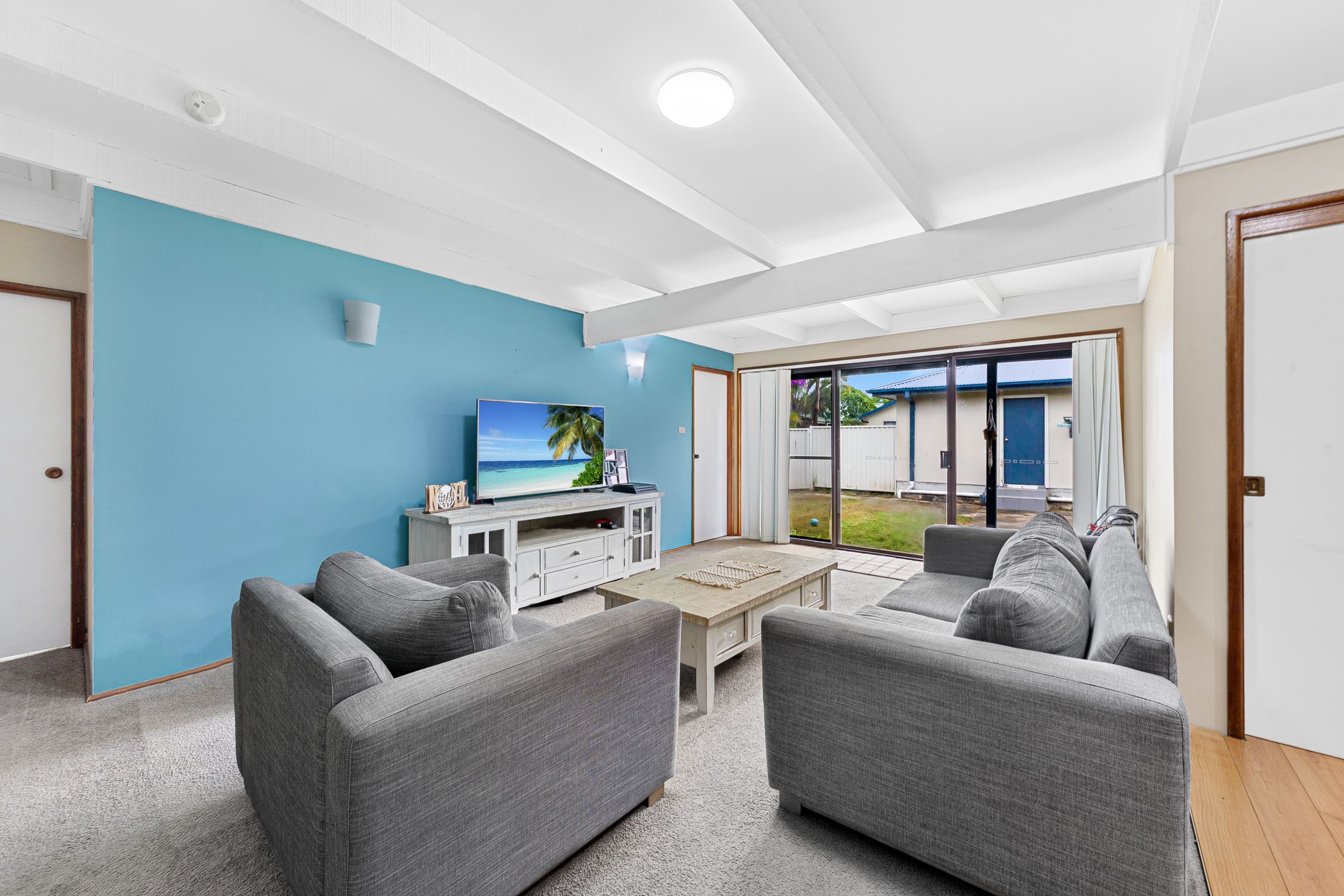 160 Elizabeth Bay Drive, Lake Munmorah NSW 2259, Lake Munmorah - Thumbnail 4