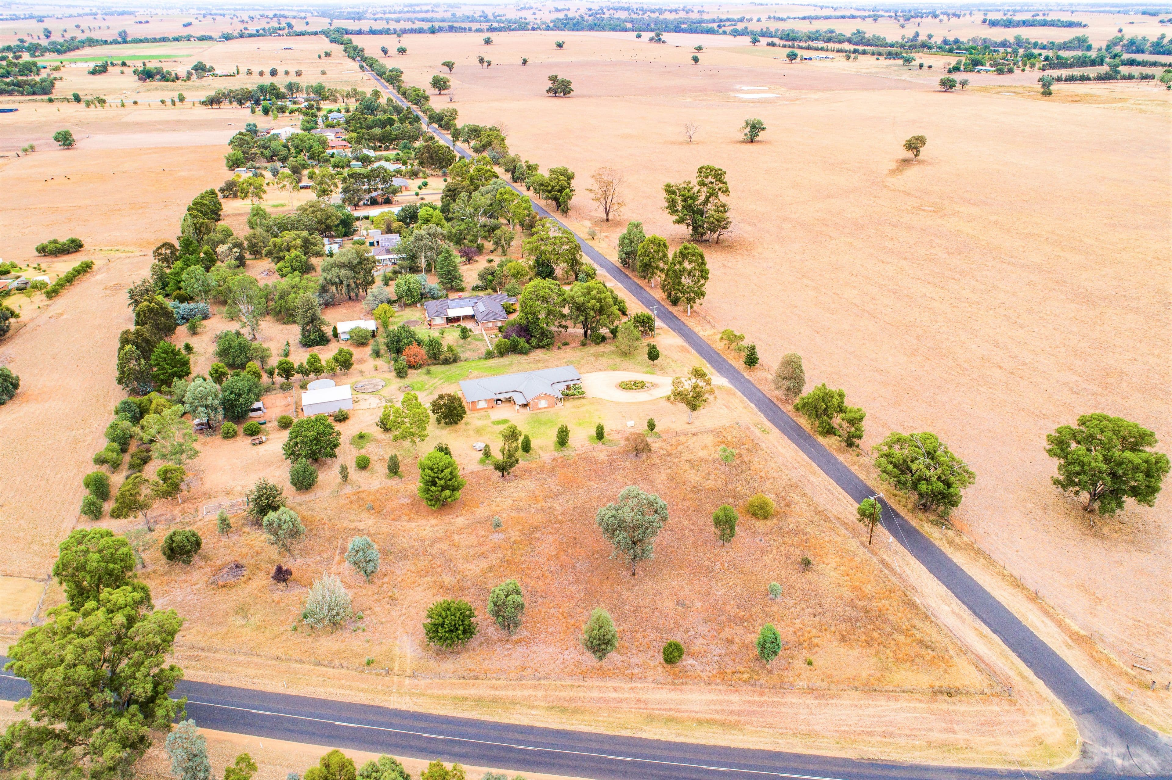 11 Jukes Lane, Cowra NSW 2794, Cowra - Image 1