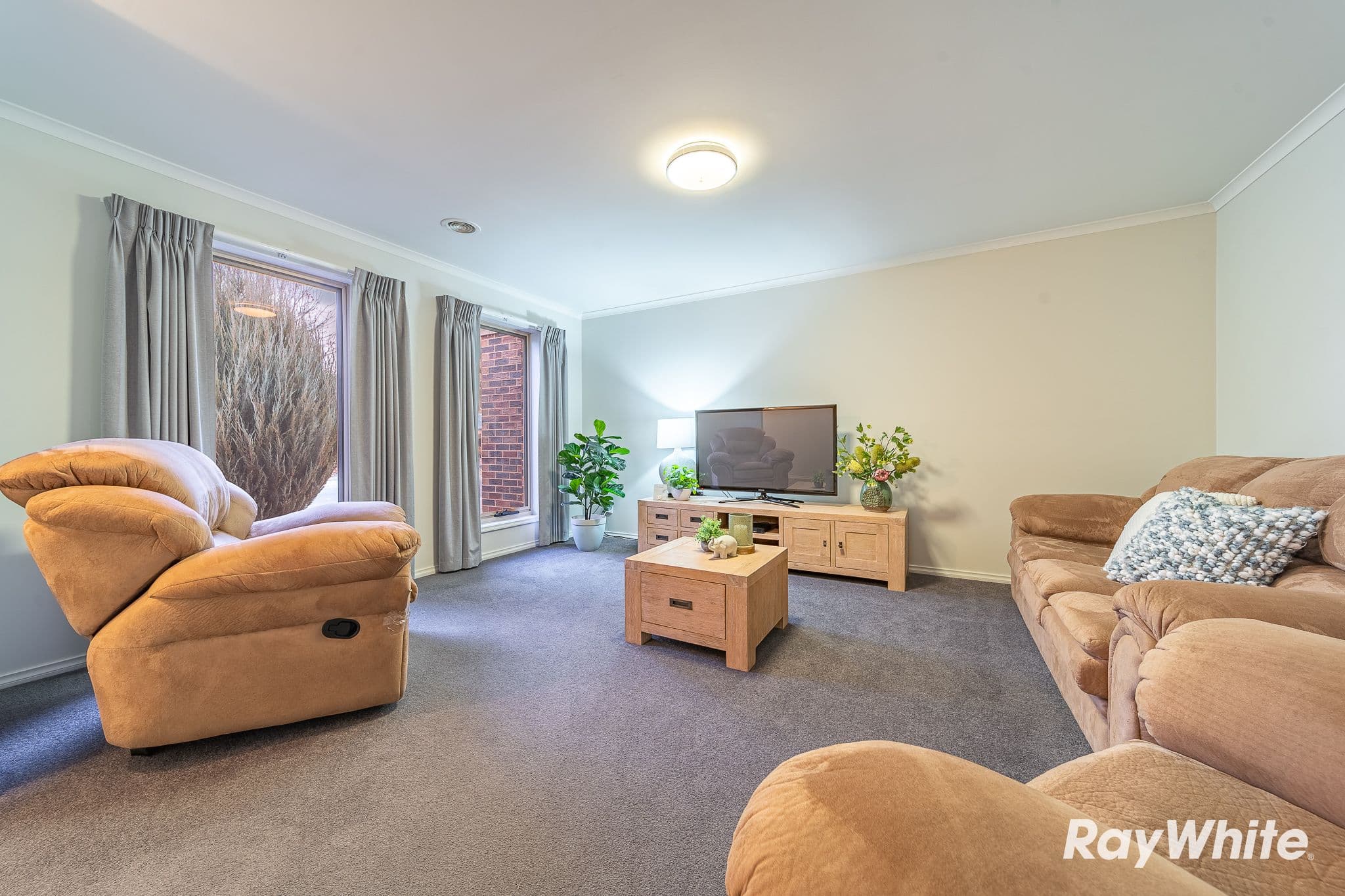 18 Sylvan Retreat, White Hills VIC 3550, White Hills - Thumbnail 4