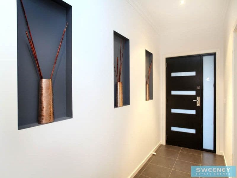 10 Coen Place, Caroline Springs - Thumbnail 5