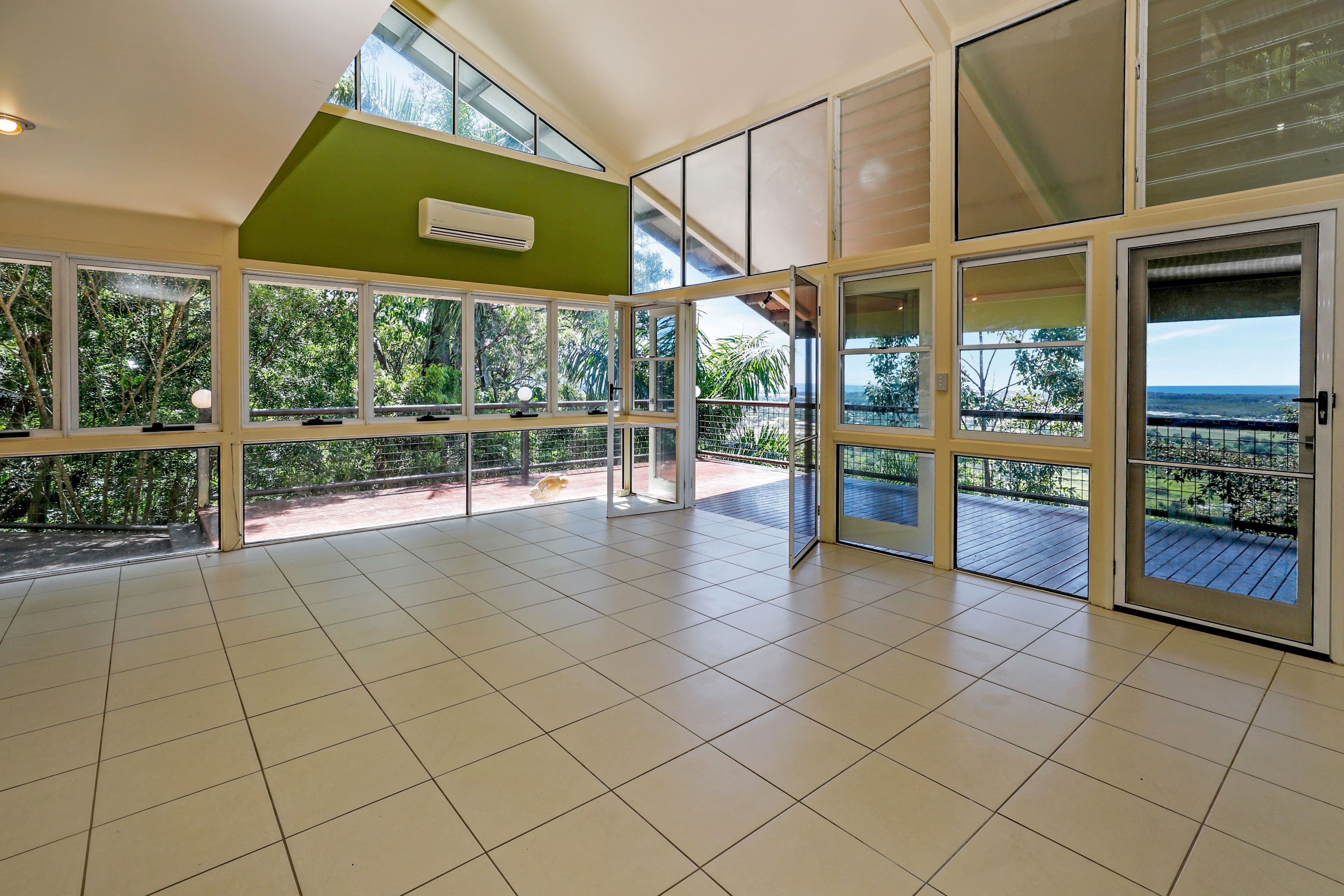 4 Jarda Street, Smithfield QLD 4878, Smithfield - Thumbnail 2
