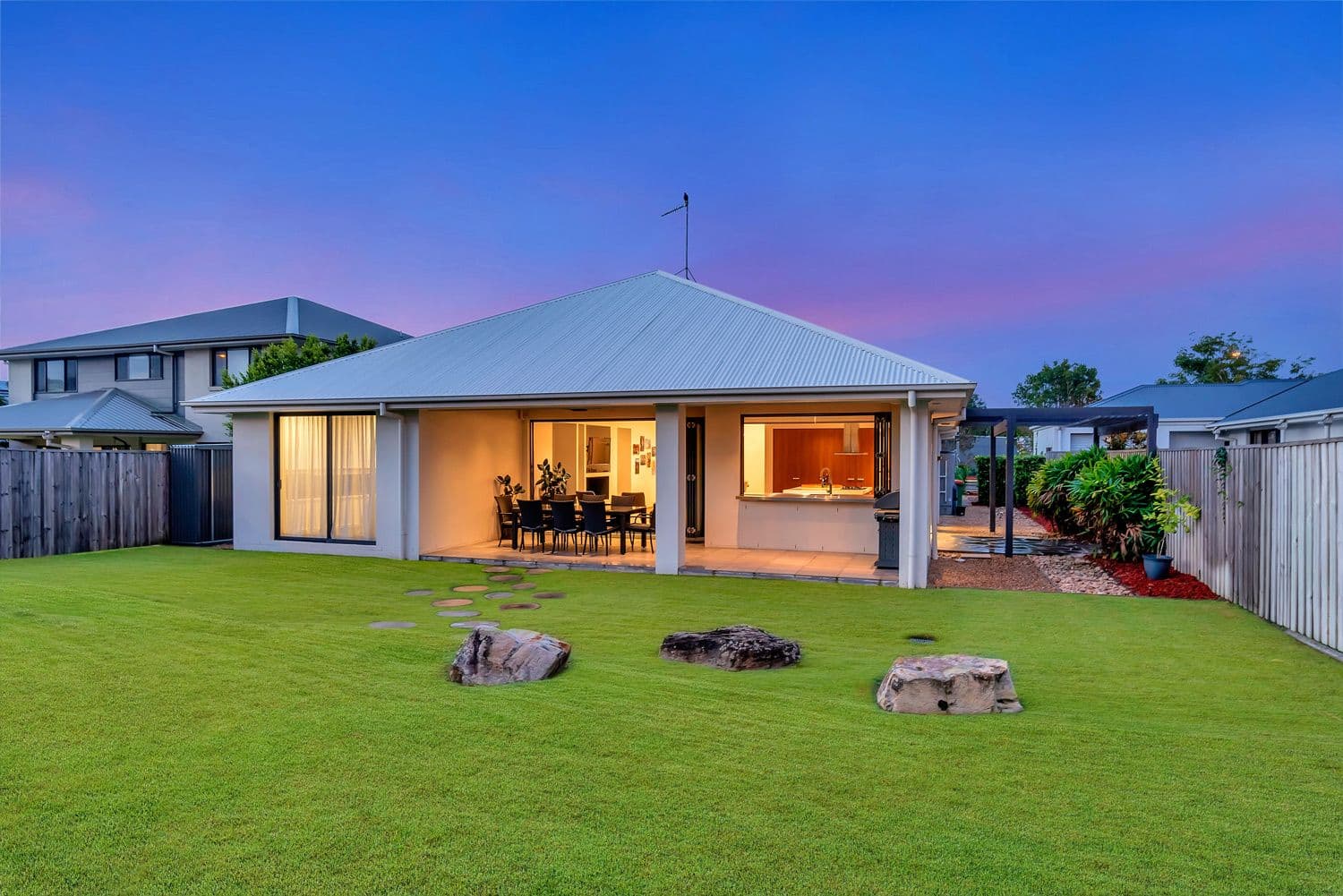 456 Gainsborough Drive, Pimpama QLD 4209, Pimpama - Thumbnail 5