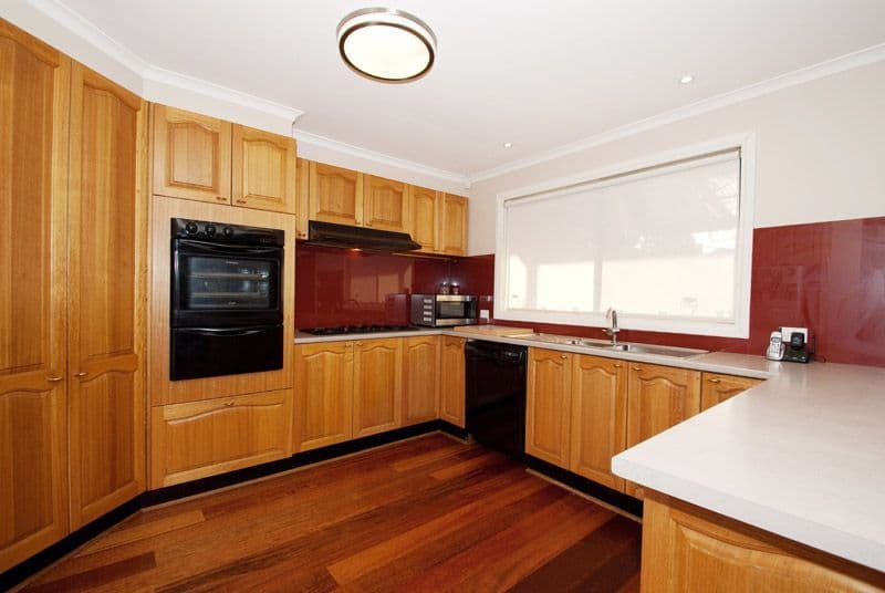 8 Daimler Court, EPPING VIC 3076, Epping - Thumbnail 3