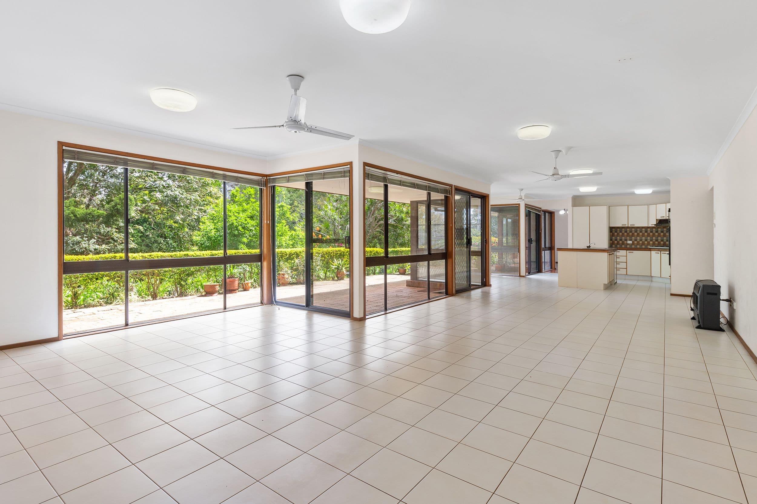 32-34 Chalmette Drive, Tamborine Mountain QLD 4272, Tamborine Mountain - Thumbnail 2