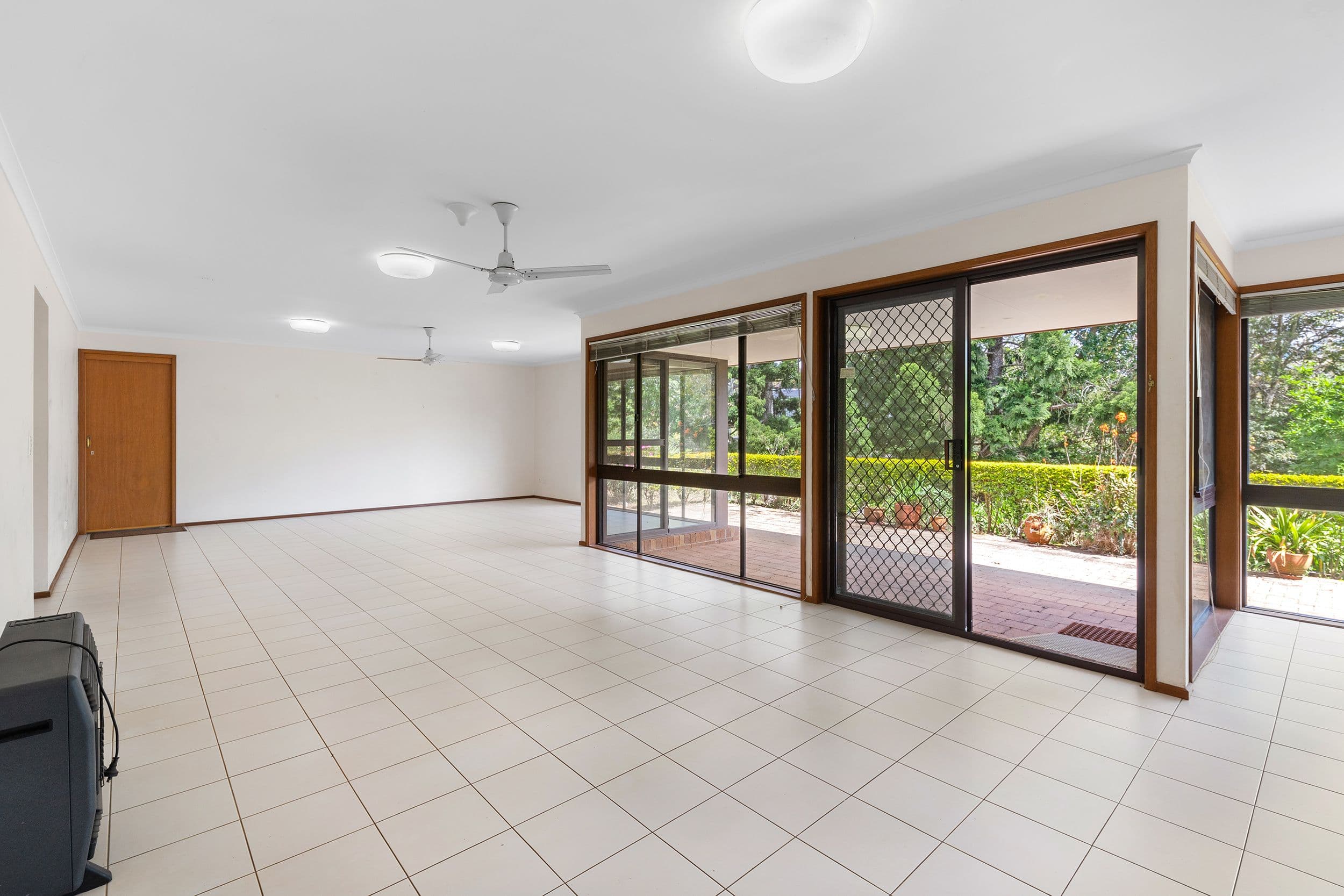 32-34 Chalmette Drive, Tamborine Mountain QLD 4272, Tamborine Mountain - Thumbnail 3