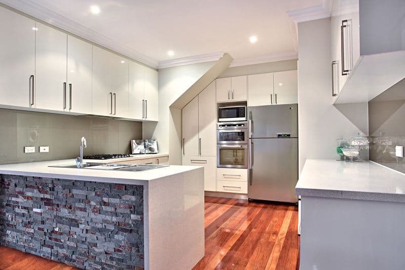 15 Rowena Road, MALVERN EAST VIC 3145, Malvern East - Thumbnail 4