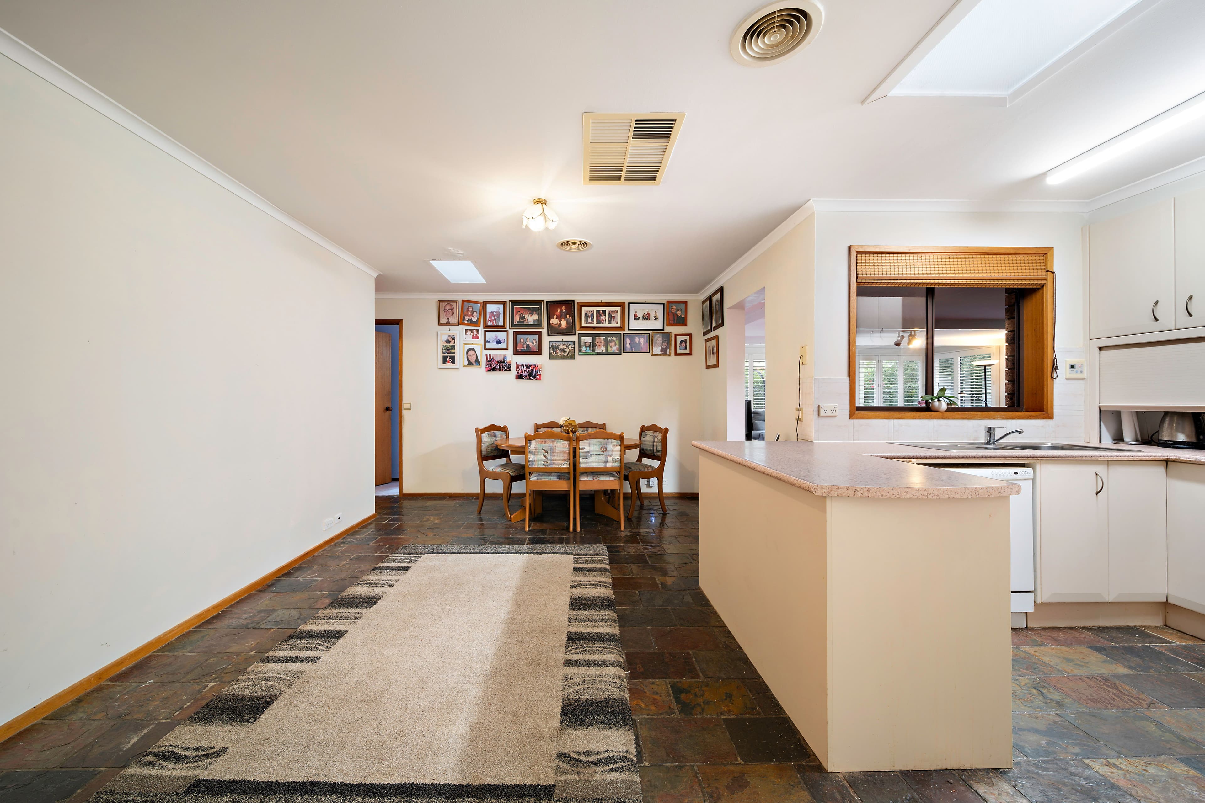 1 Mcghie Place, Latham ACT 2615, Latham - Thumbnail 3