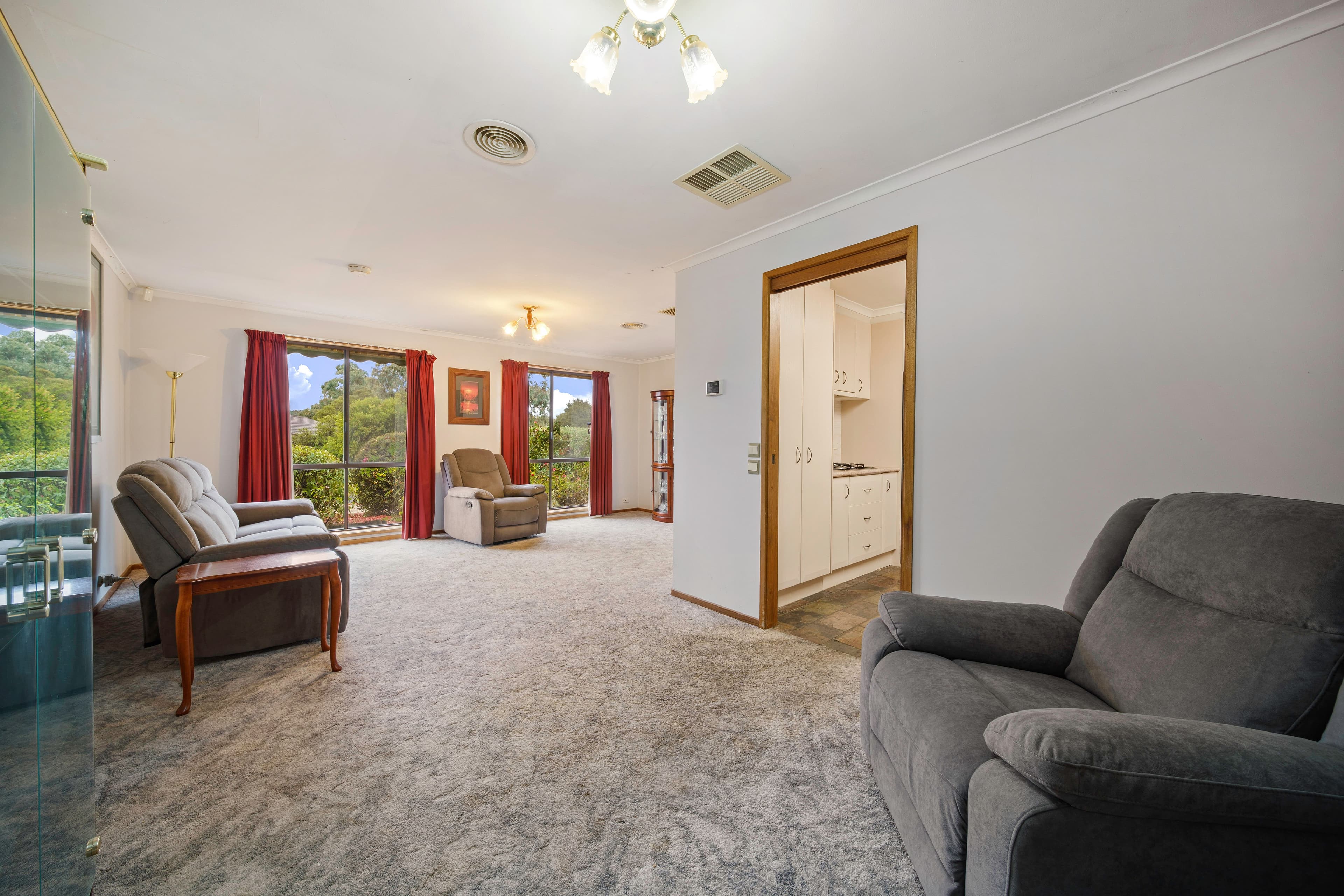 1 Mcghie Place, Latham ACT 2615, Latham - Thumbnail 8
