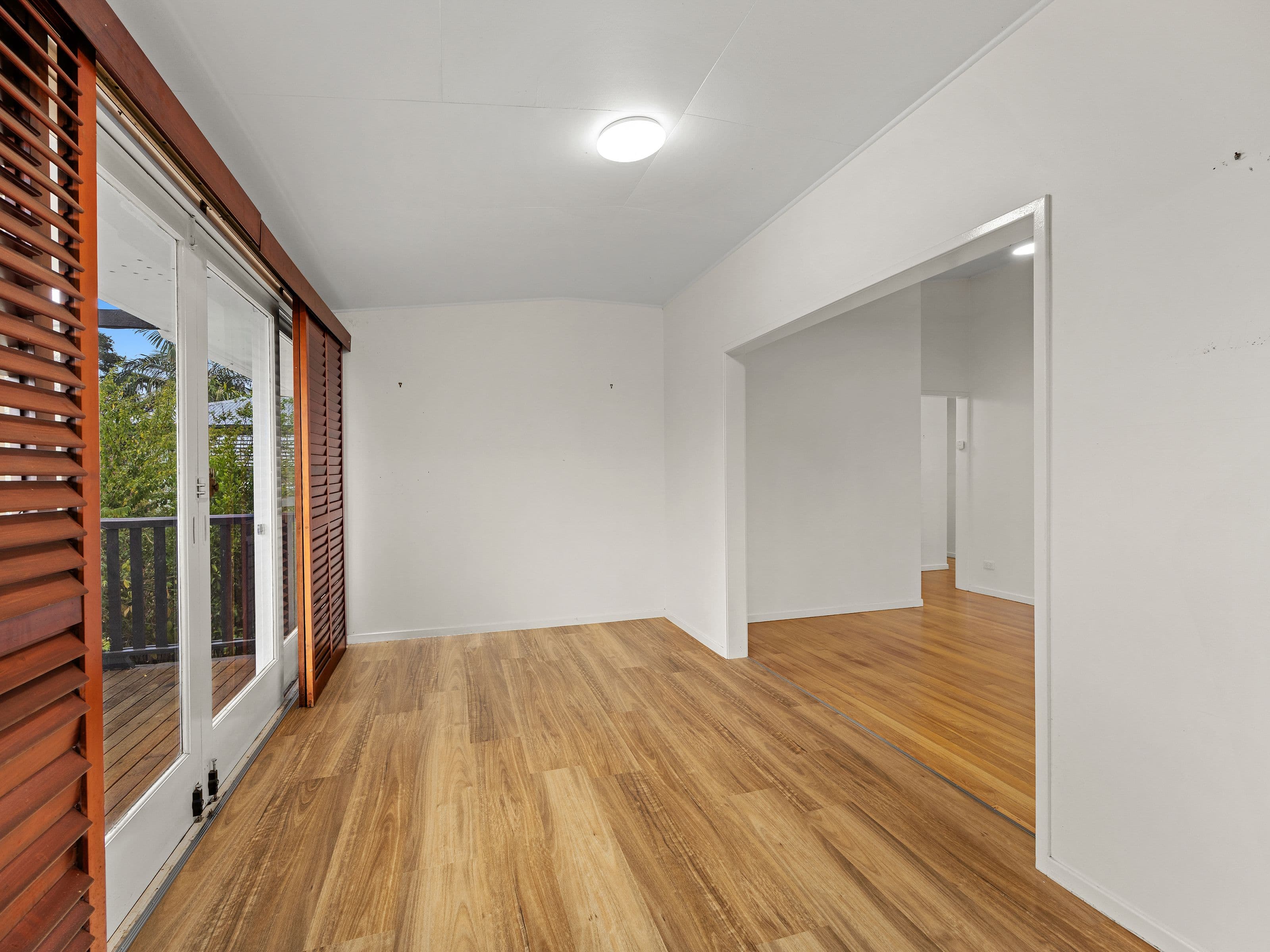 10 Soudan Street, North Booval QLD 4304, North Booval - Thumbnail 5