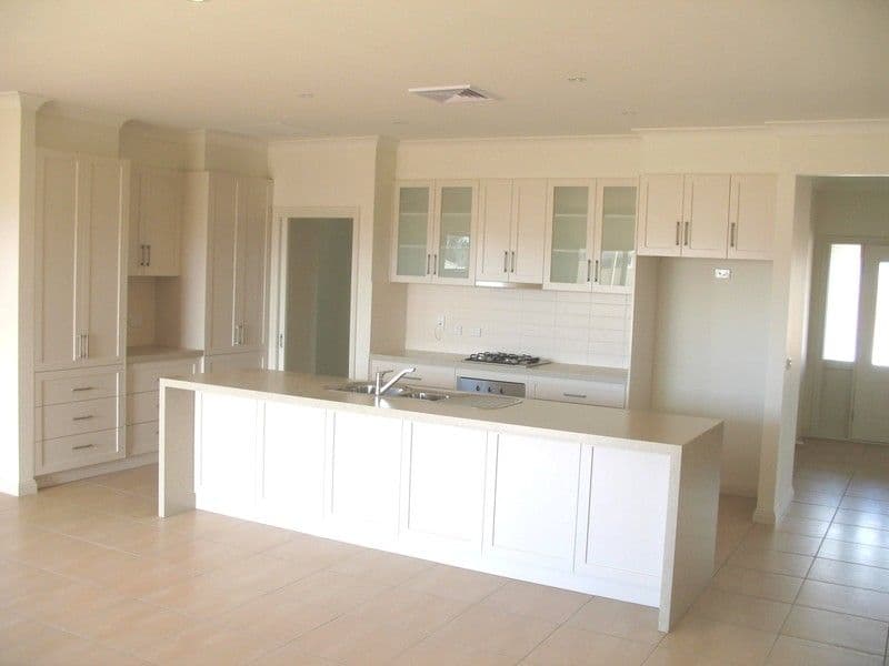 16 Rita Drive, MILDURA VIC 3500, Mildura - Thumbnail 2