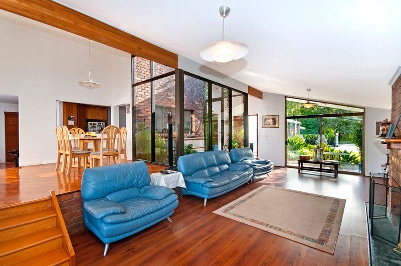 118 Tallebudgera Drive, PALM BEACH QLD 4221, Palm Beach - Thumbnail 6