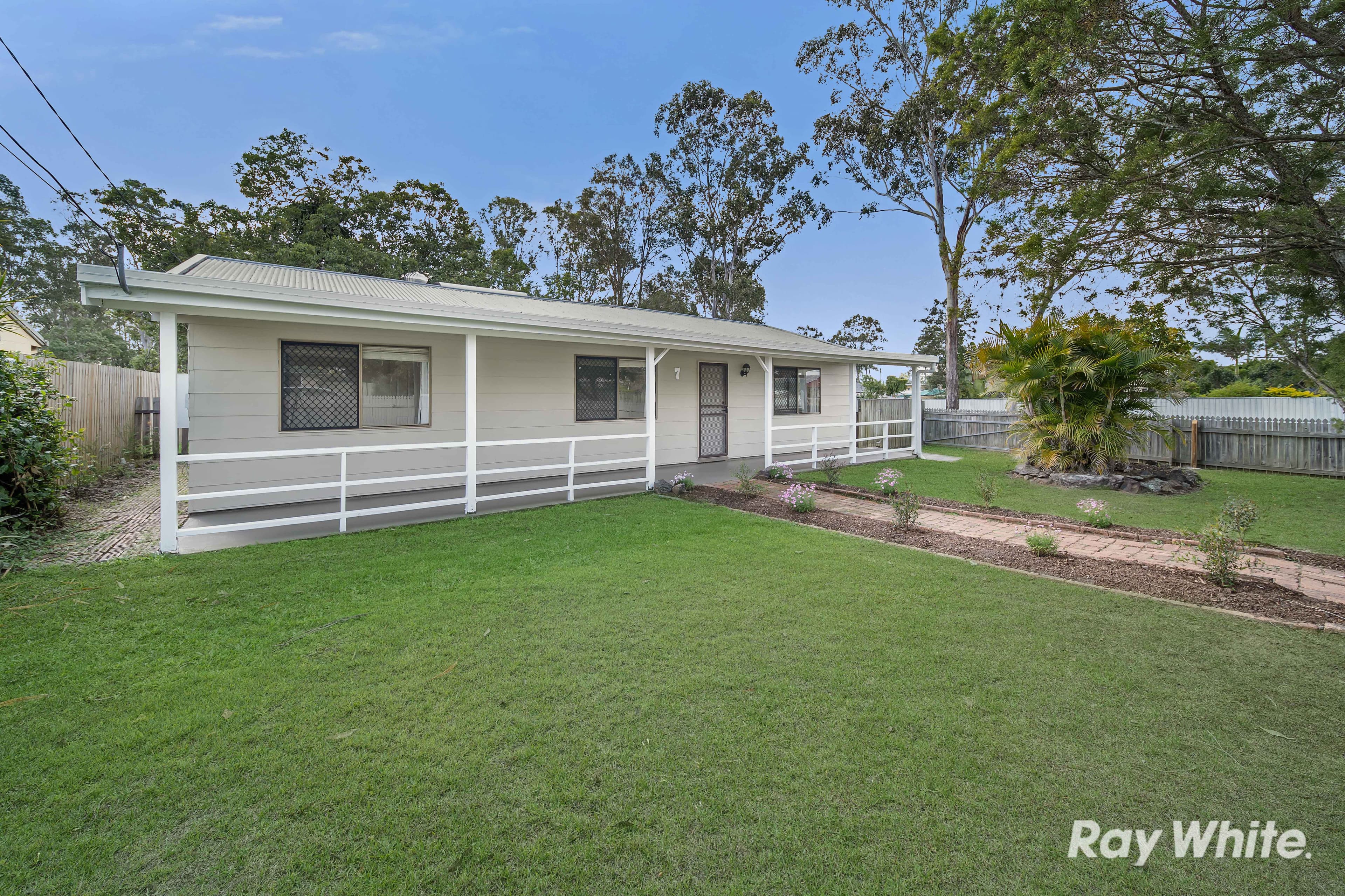 7 Short Street, Loganlea QLD 4131, Loganlea - Thumbnail 2