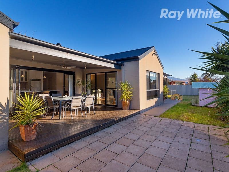 69 Banksia Drive, Corowa - Thumbnail 3