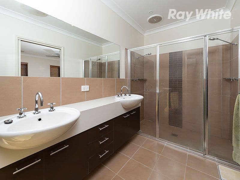 69 Banksia Drive, Corowa - Thumbnail 4