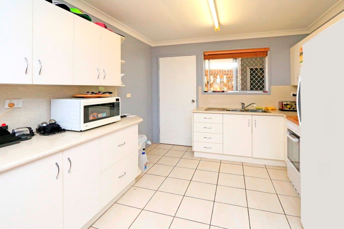 406 Richardson Road, Norman Gardens QLD 4701, Norman Gardens - Thumbnail 5