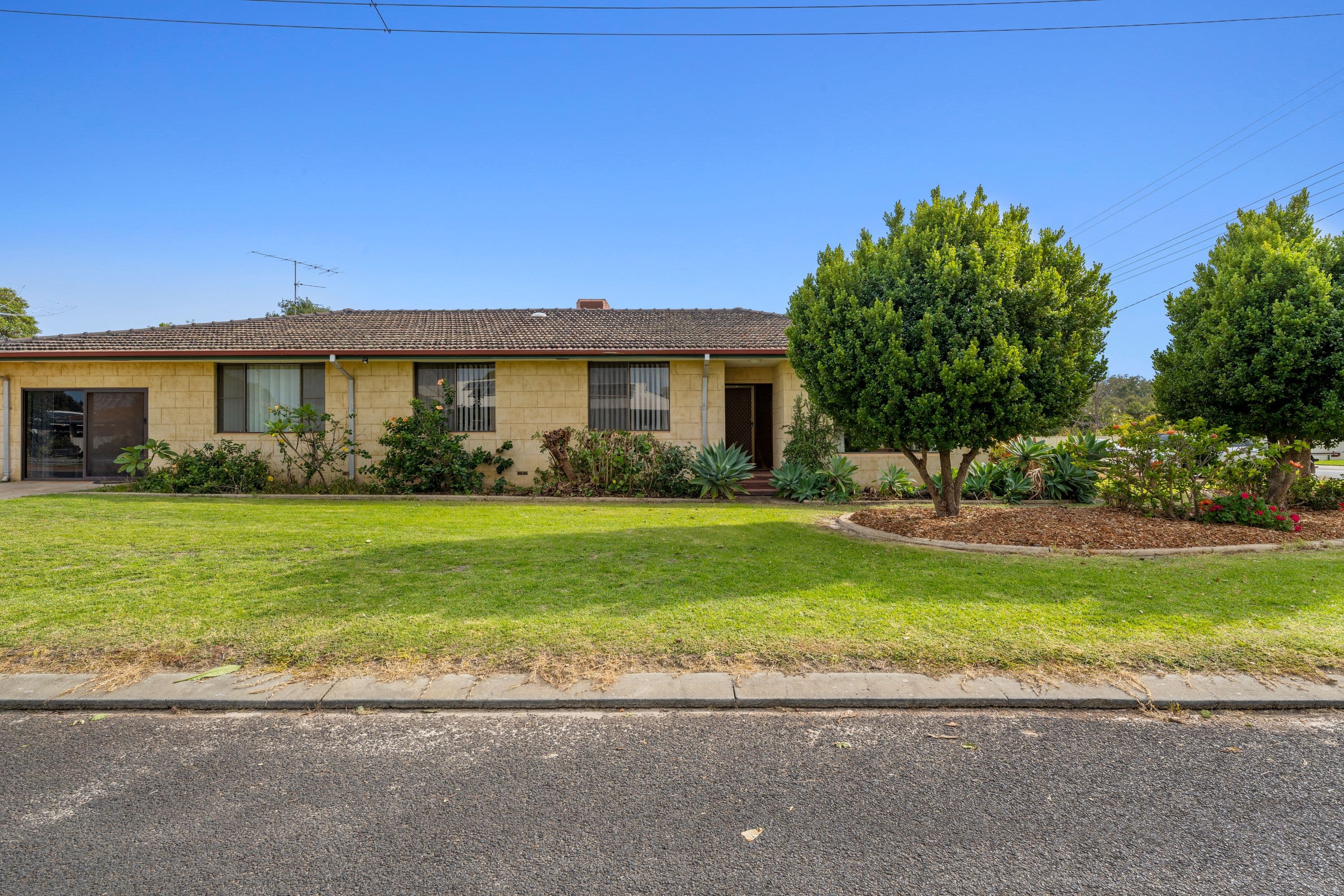 39 Camp Road, Pinjarra WA 6208, Pinjarra - Image 1