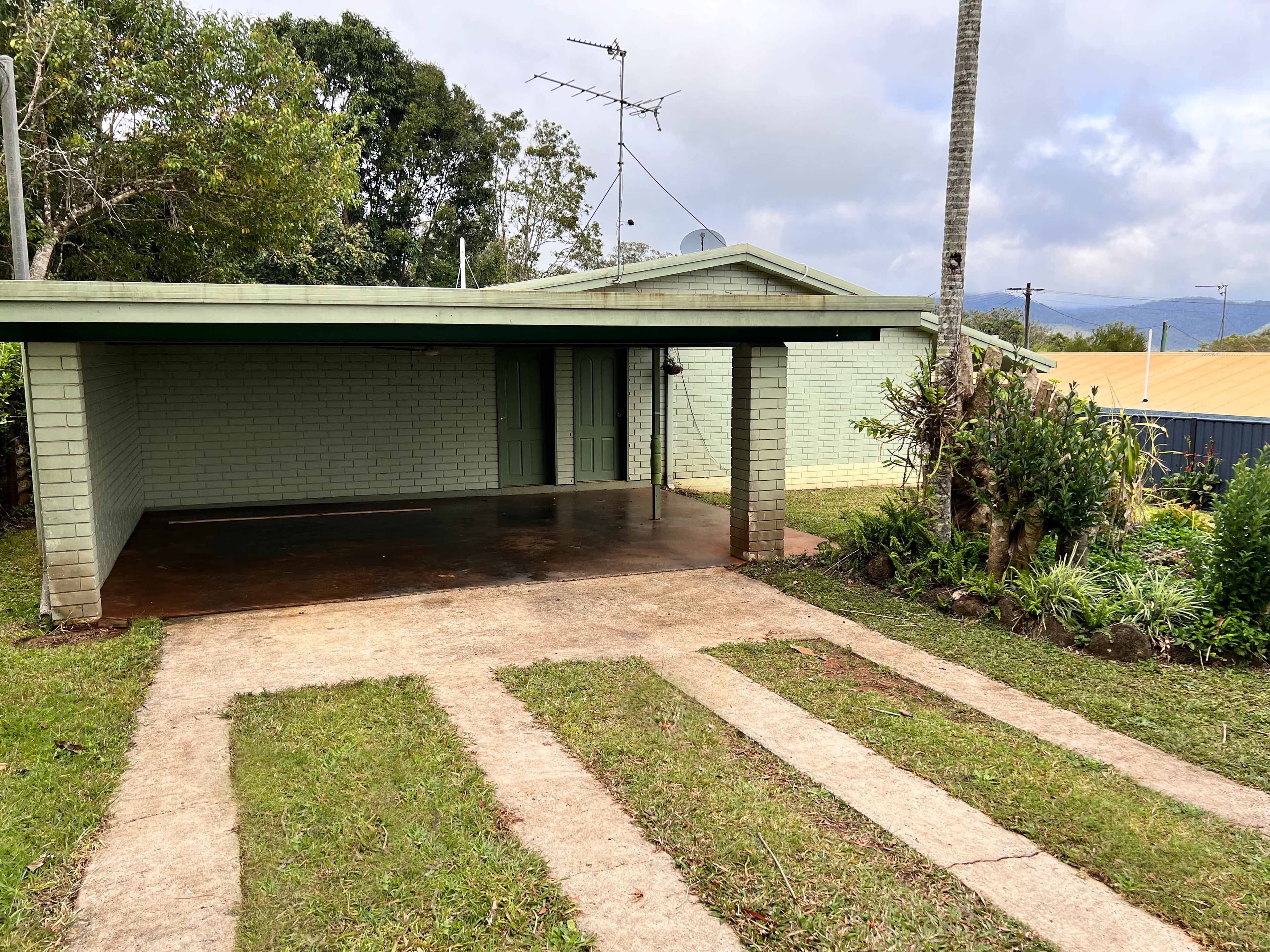 15 Third Avenue, Atherton QLD 4883, Atherton - Thumbnail 2