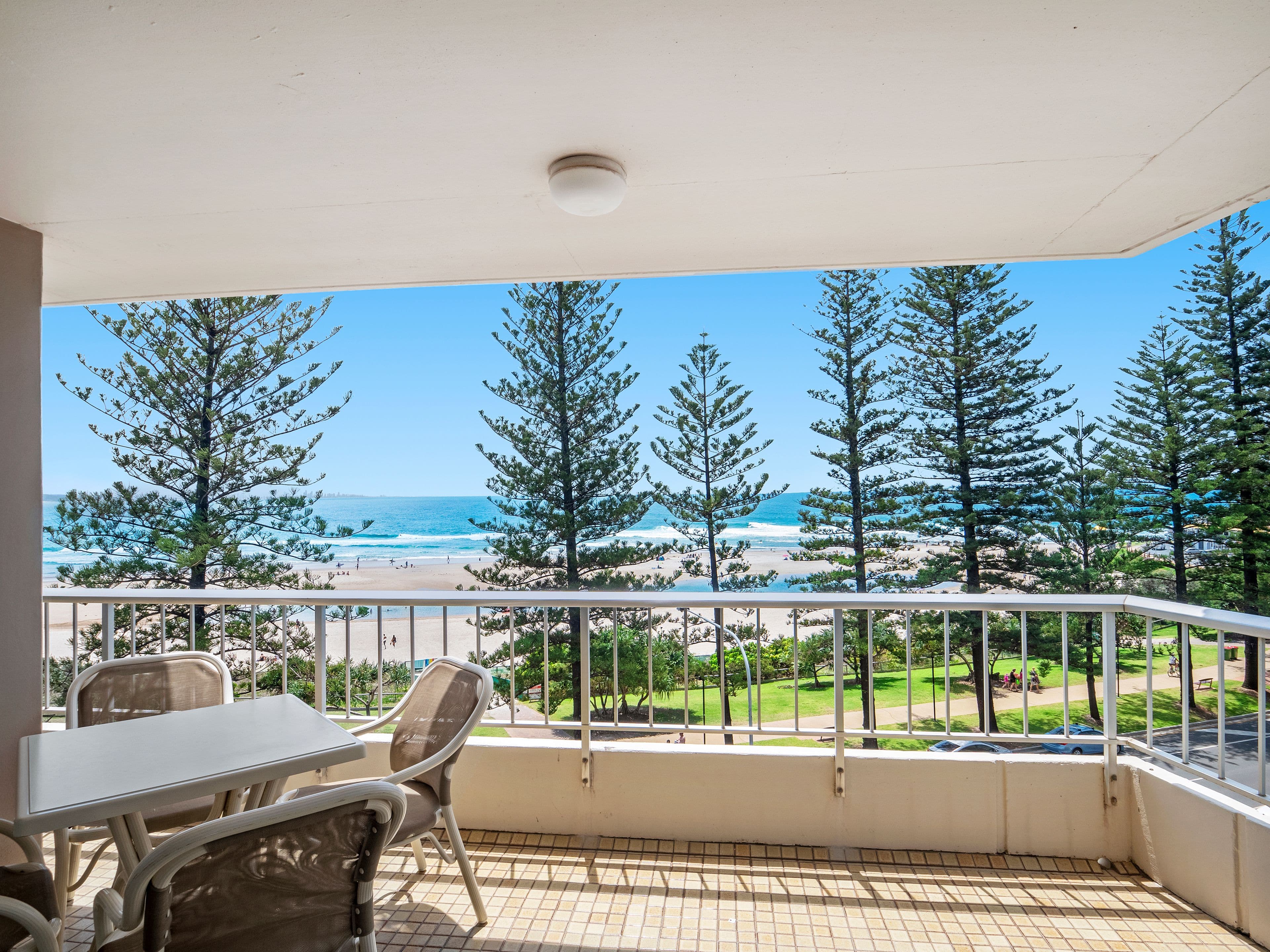 180 Marine Parade, RAINBOW BAY QLD 4225, Rainbow Bay - Thumbnail 3