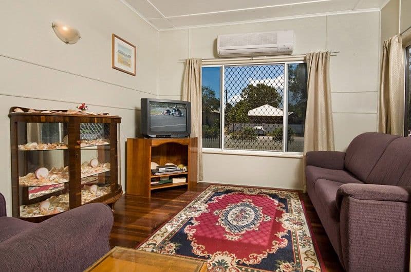 150 Francis Street, WEST END QLD 4810, West End - Thumbnail 2