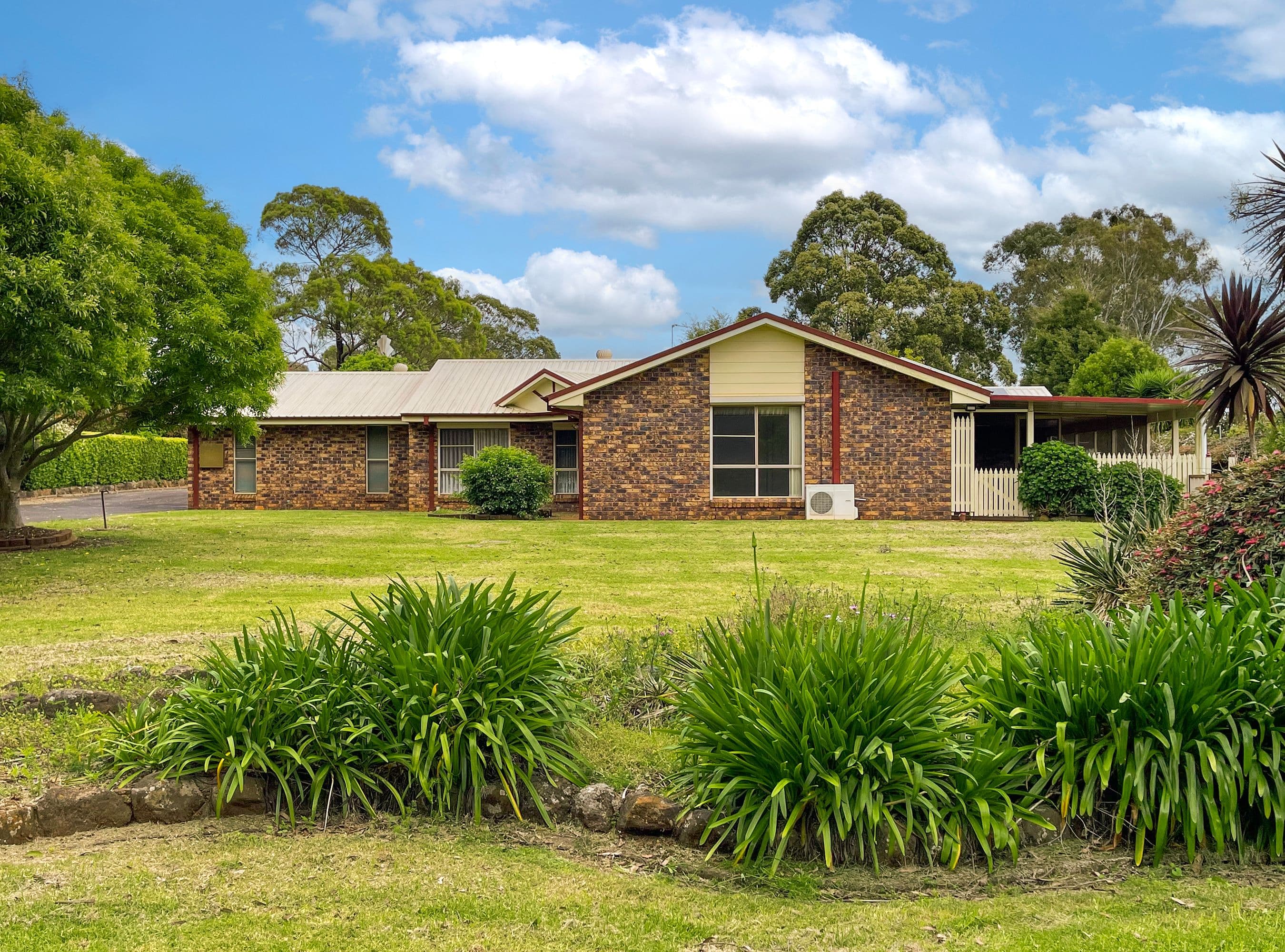 8 Melric Court, Geham QLD 4352, Geham - Image 1
